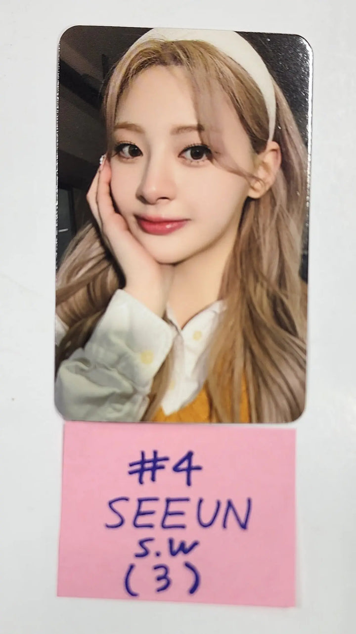 StayC "Teddy Bear" - Soundwave Fansign Event Photocard - HALLYUSUPERSTORE