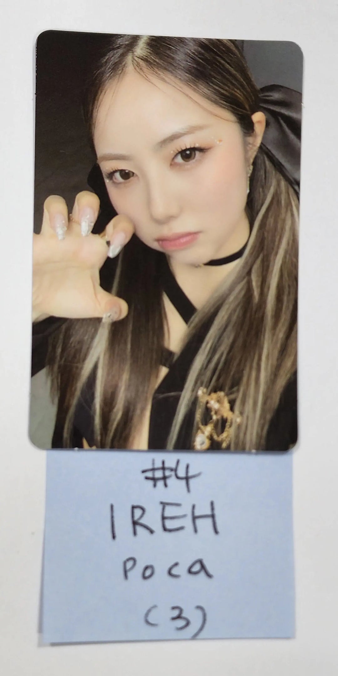 PURPLE KISS "Cabin Fever" - Official Photocard [Poca Ver] - HALLYUSUPERSTORE