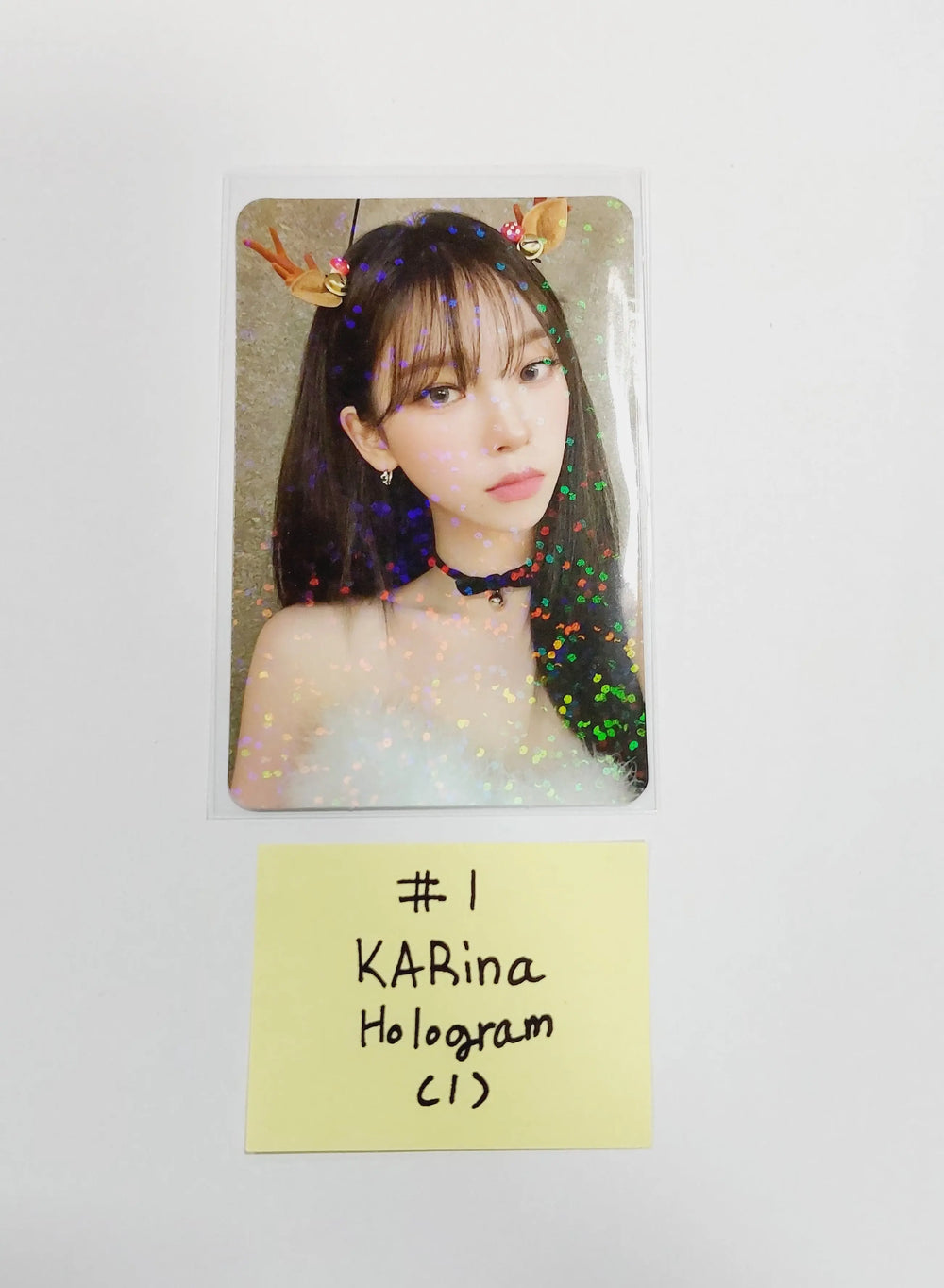 Aespa "2022 Pink Christmas" - Smtown & Store Random Pack Hologram Photocard - HALLYUSUPERSTORE