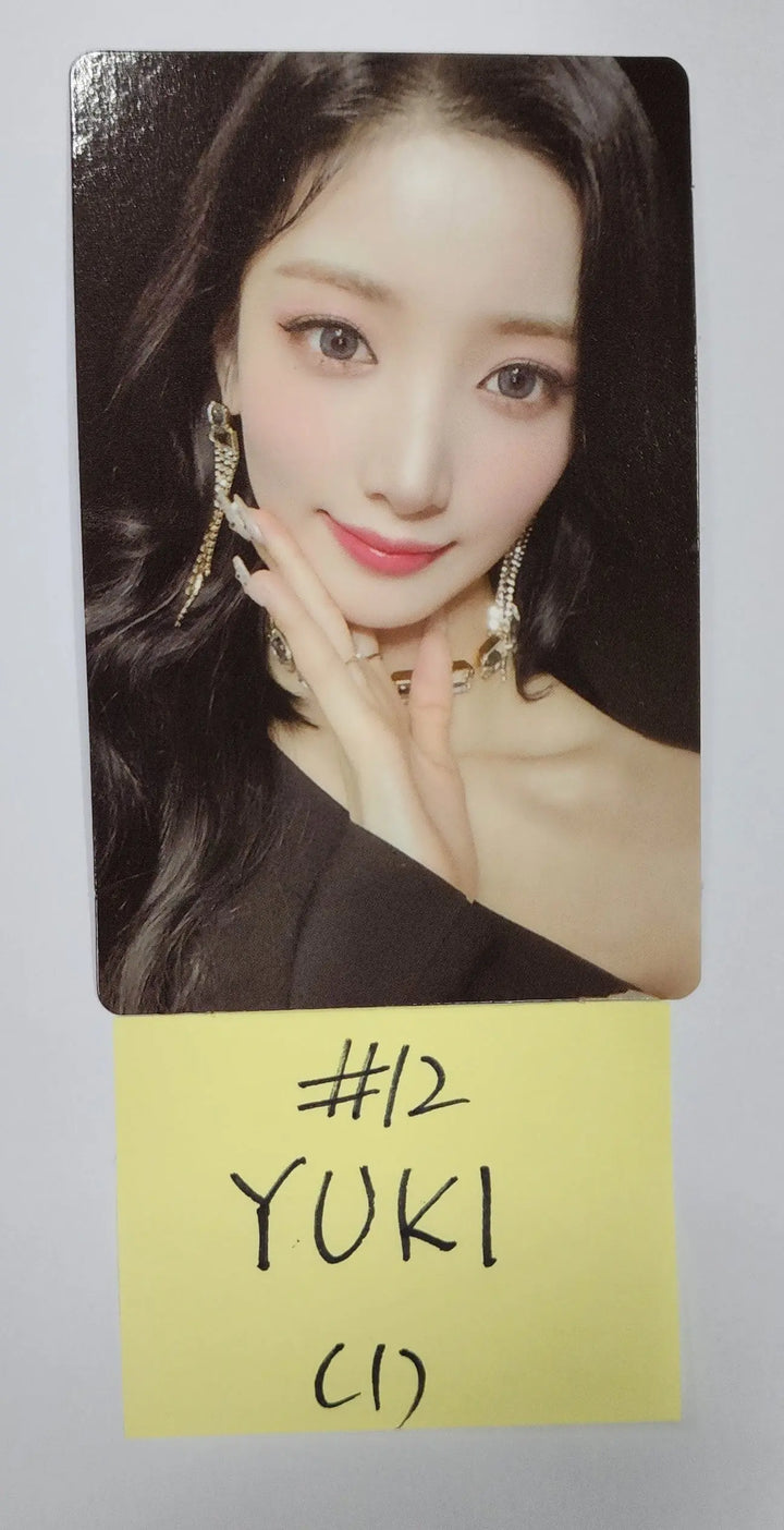 PURPLE KISS "Cabin Fever" - Official Photocard, Door Photocard - HALLYUSUPERSTORE
