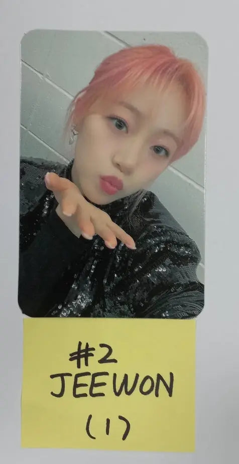 Cignature 3rd Mini "My Little Aurora" - Official Photocard (2) - HALLYUSUPERSTORE