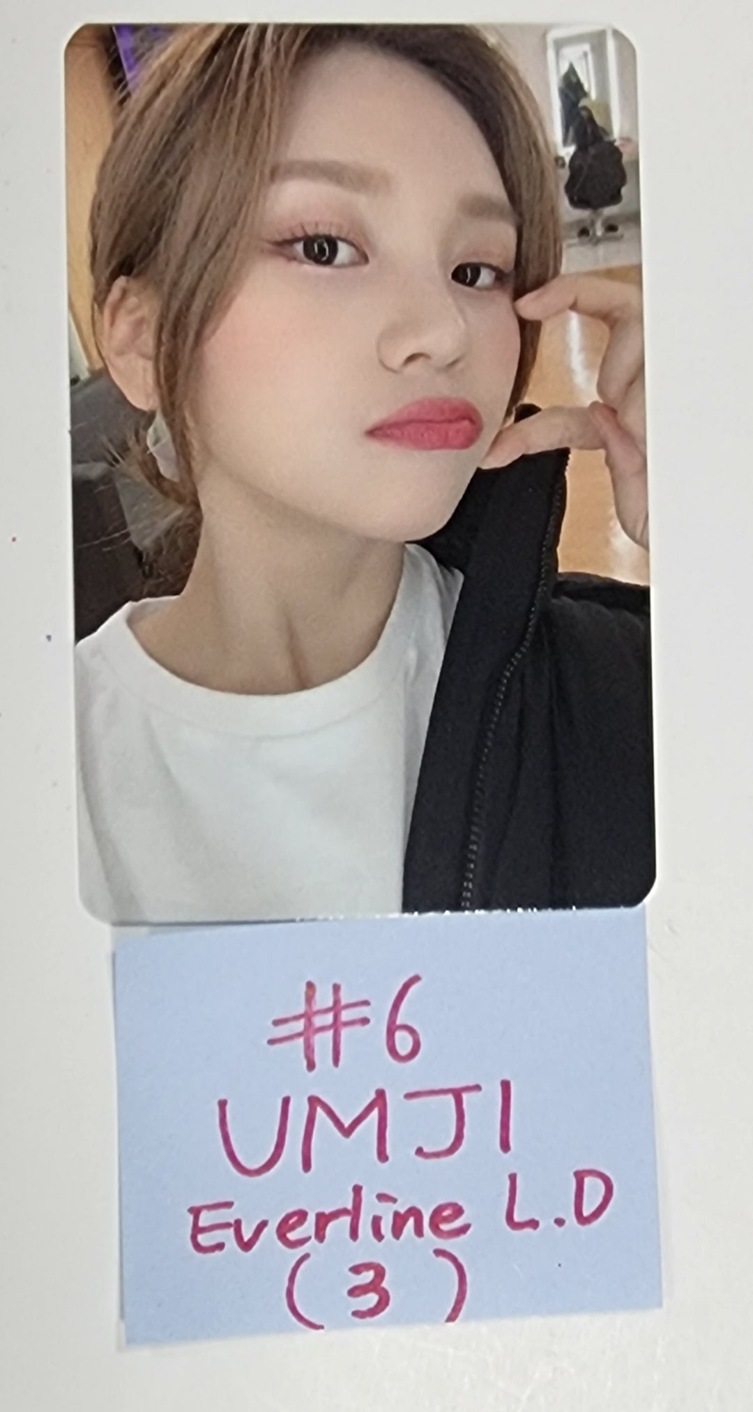 VIVIZ 'VarioUS' - Everline Lucky Draw Event Photocard, Gotcha - HALLYUSUPERSTORE