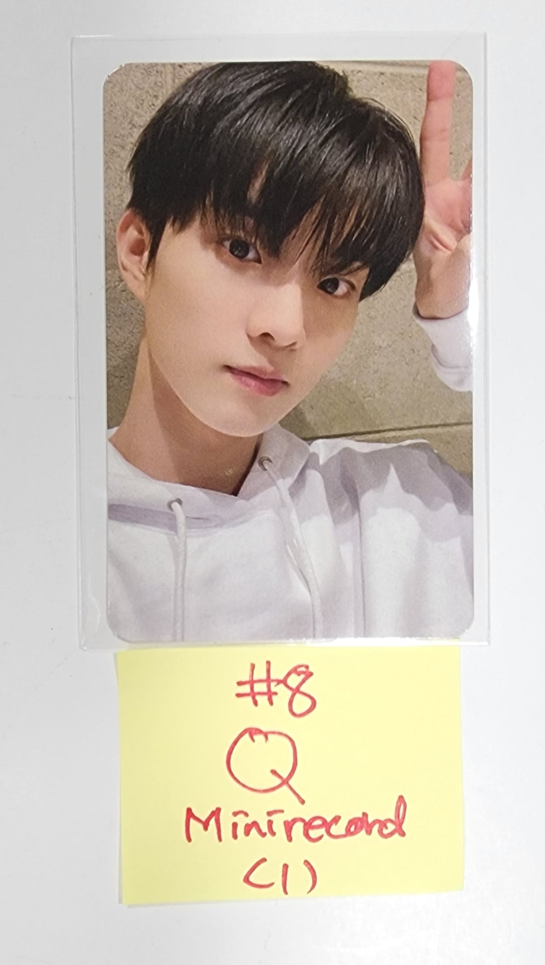 The Boyz "BE AWAKE" - Minirecord Fansign Event Photocard