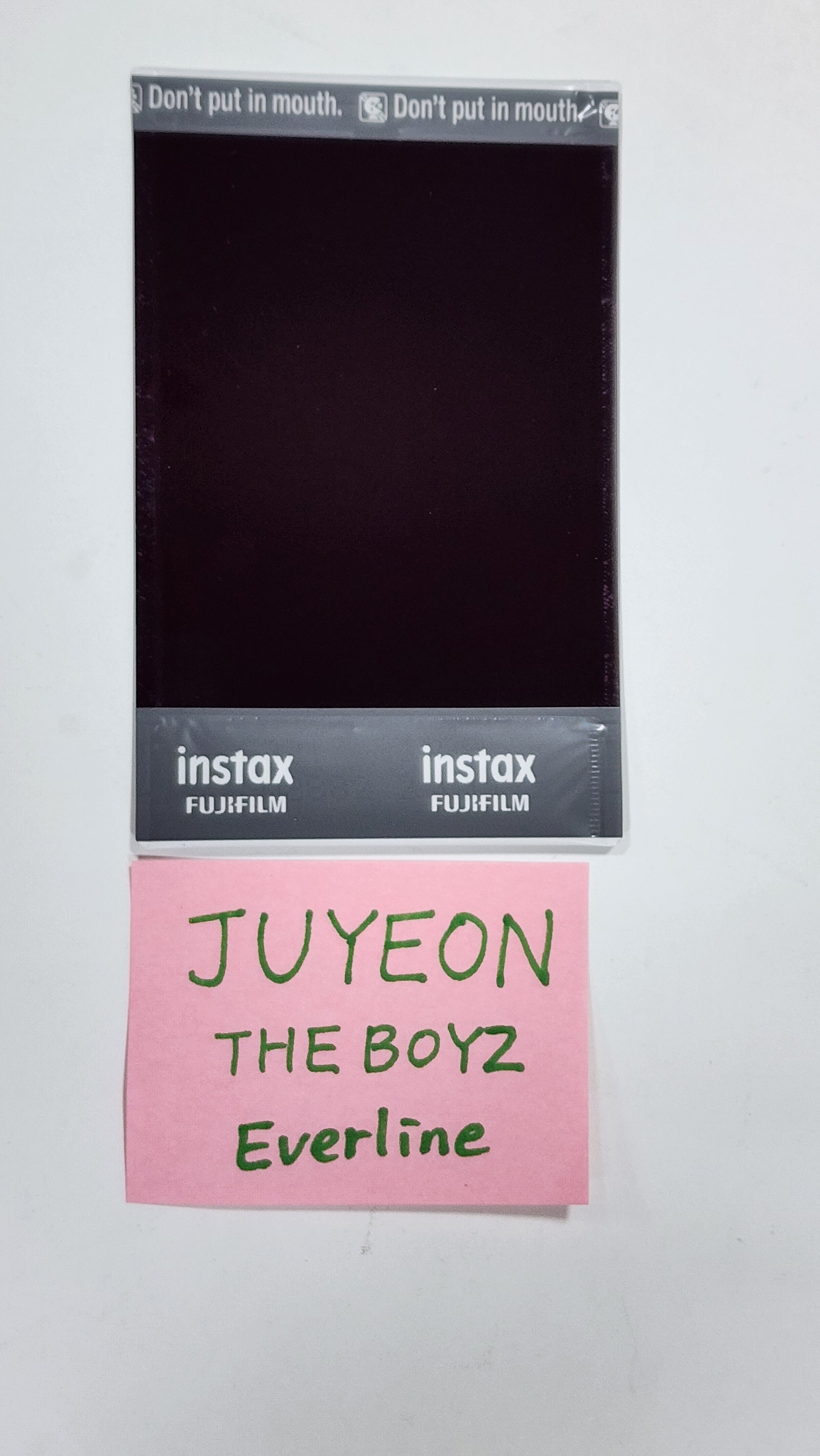 Juyeon (of The Boyz) 
