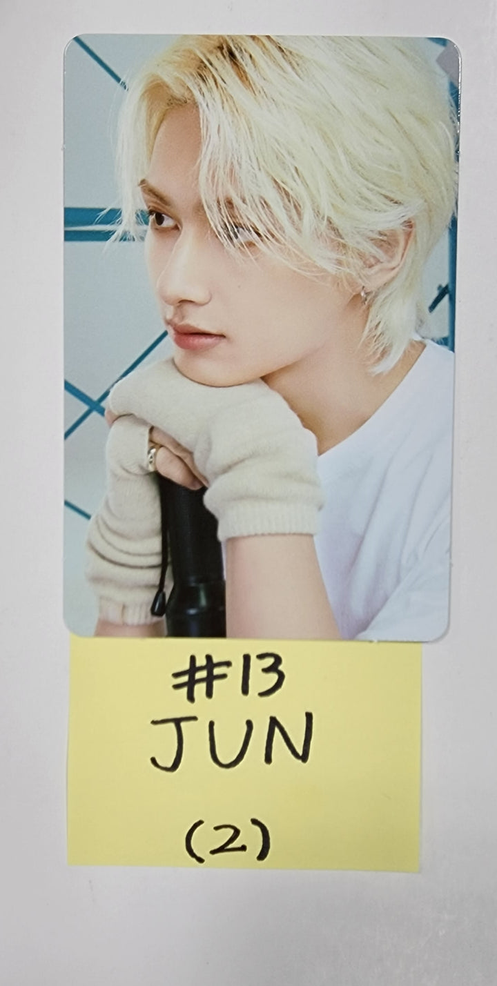 Seventeen "CARAT LAND" - Official Trading Photocard (Restocked 3/16) - HALLYUSUPERSTORE