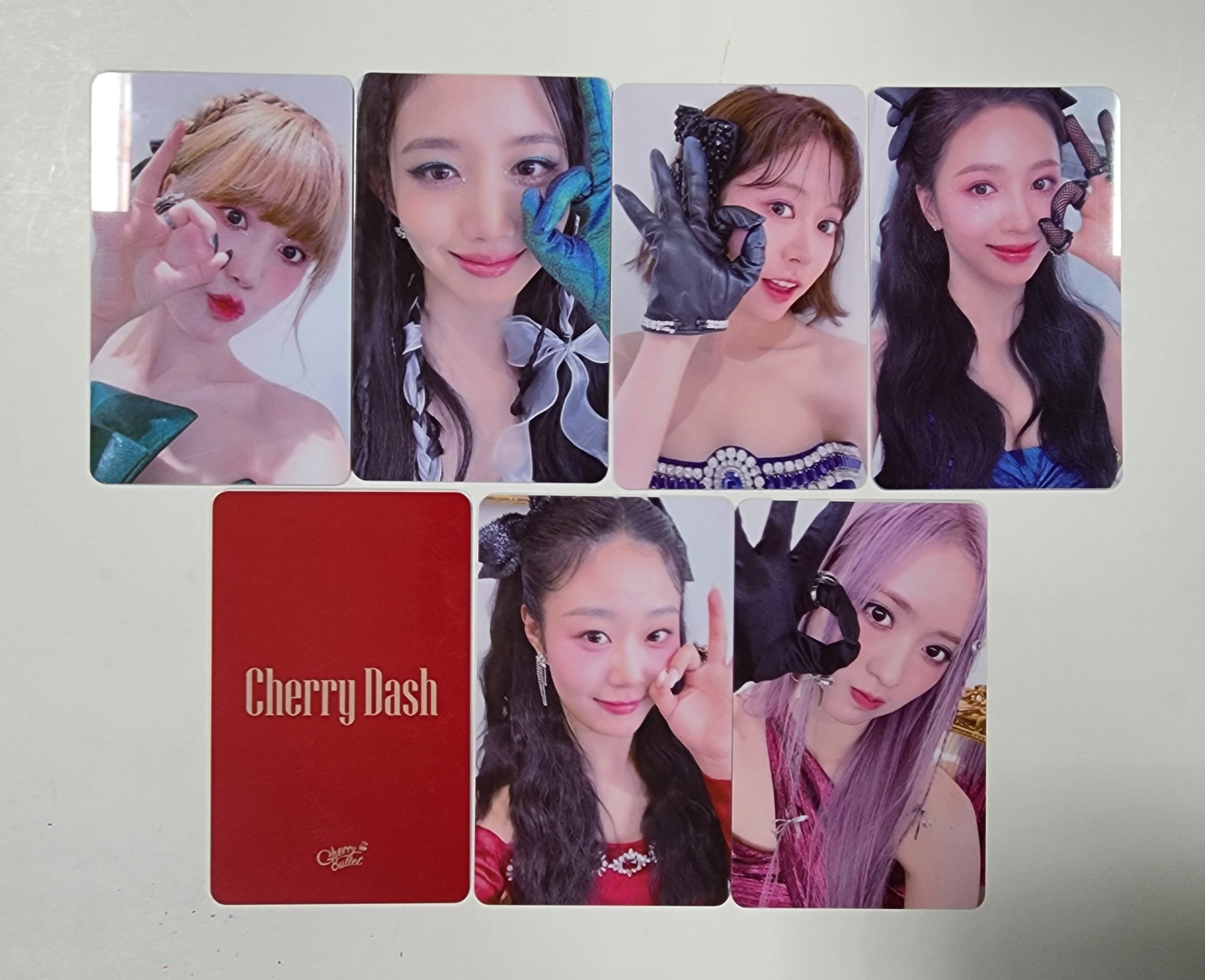 今季ブランド cherry bullet トレカ サイン ジウォン K-POP/アジア 