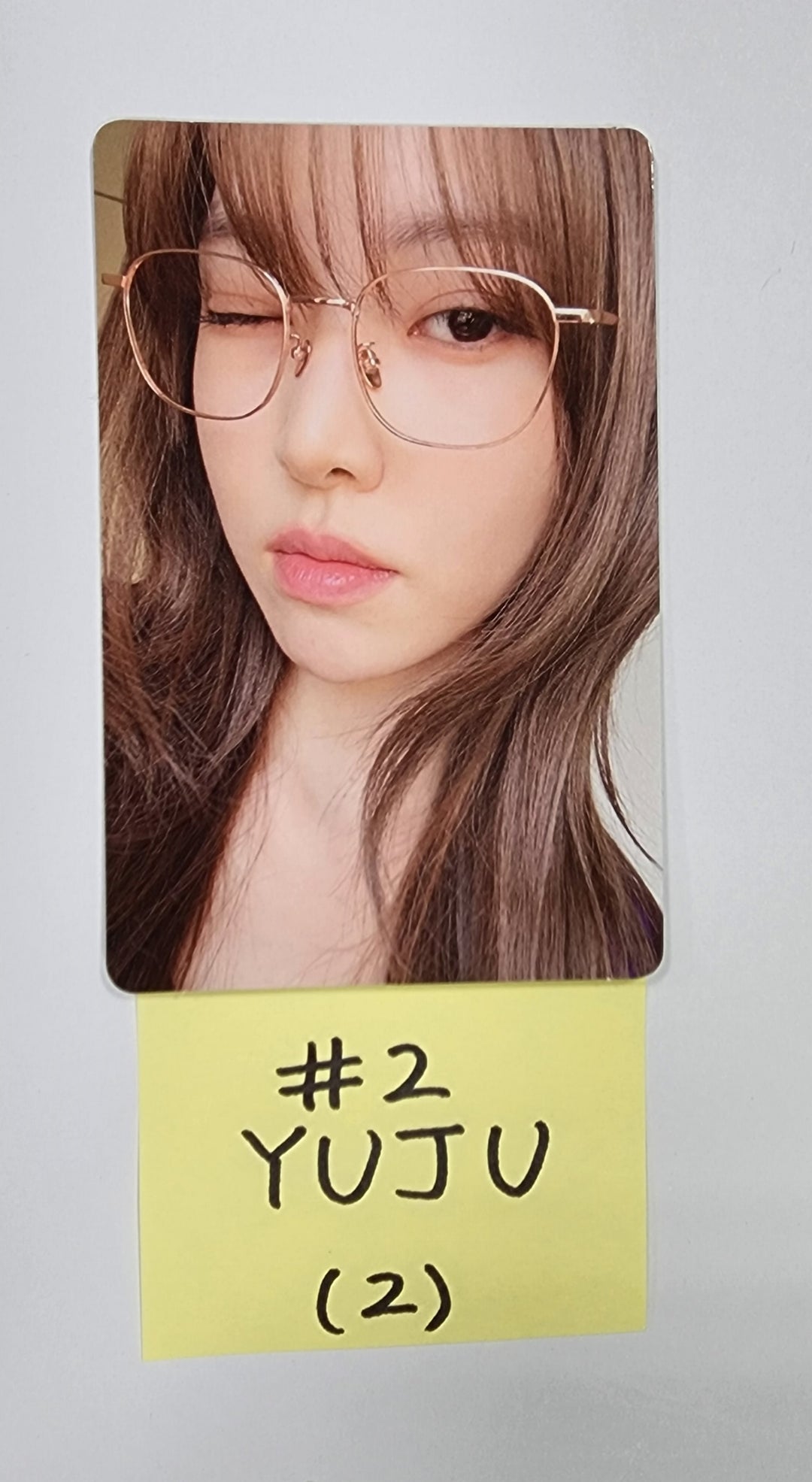 YUJU (Of 여자친구) "O" - 공식 포토카드
