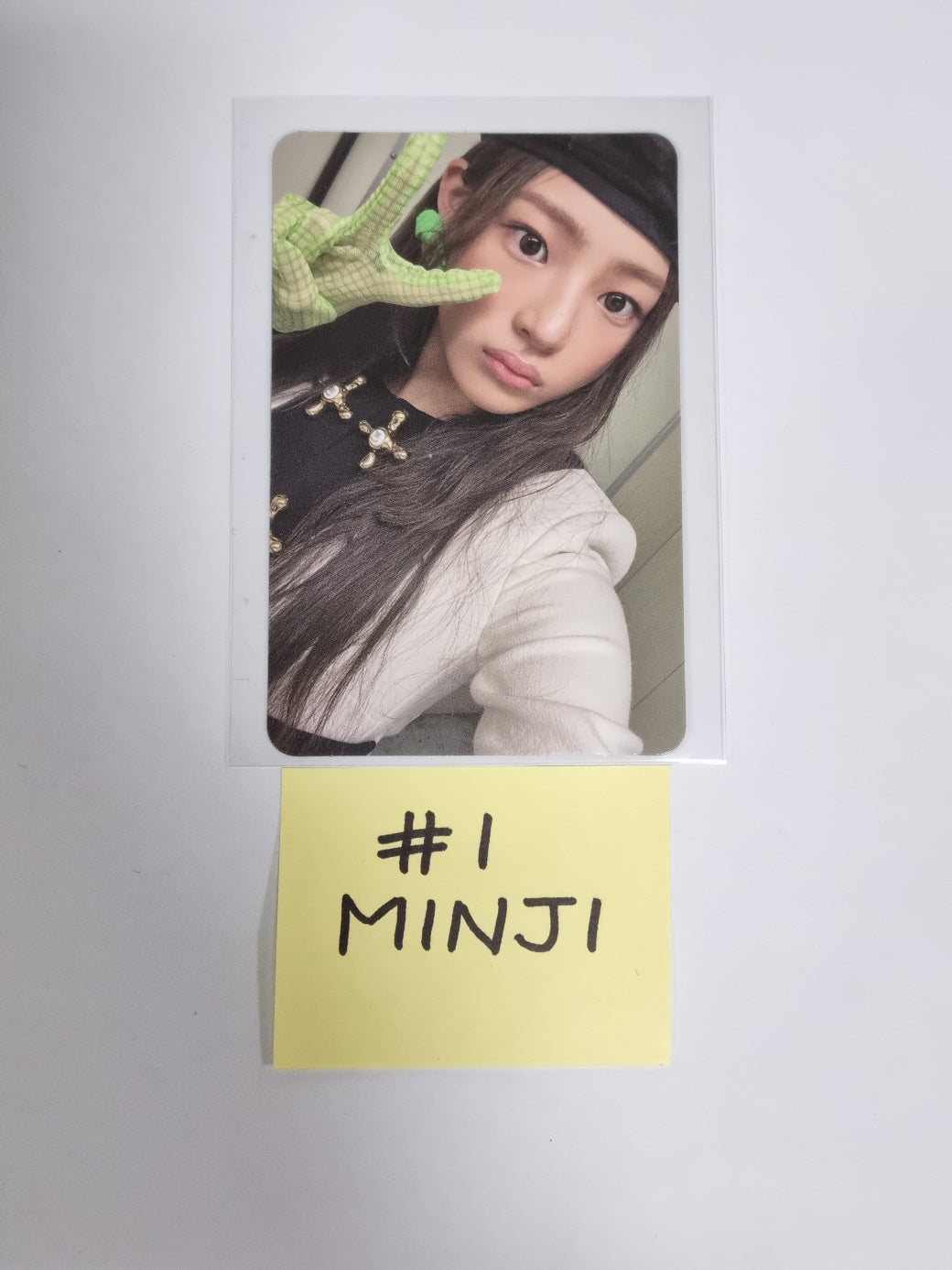 New Jeans ‘OMG’ - Broadcast Photocard