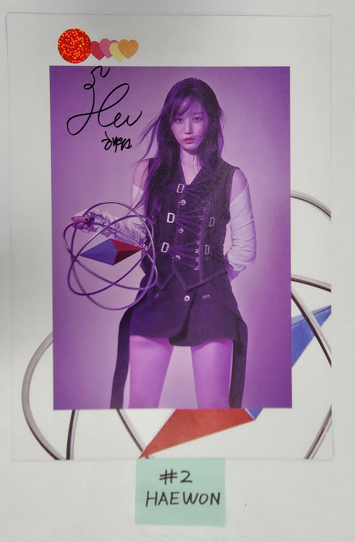 NMIXX "expergo" - A Cut Page From Fansign Event Album - HALLYUSUPERSTORE