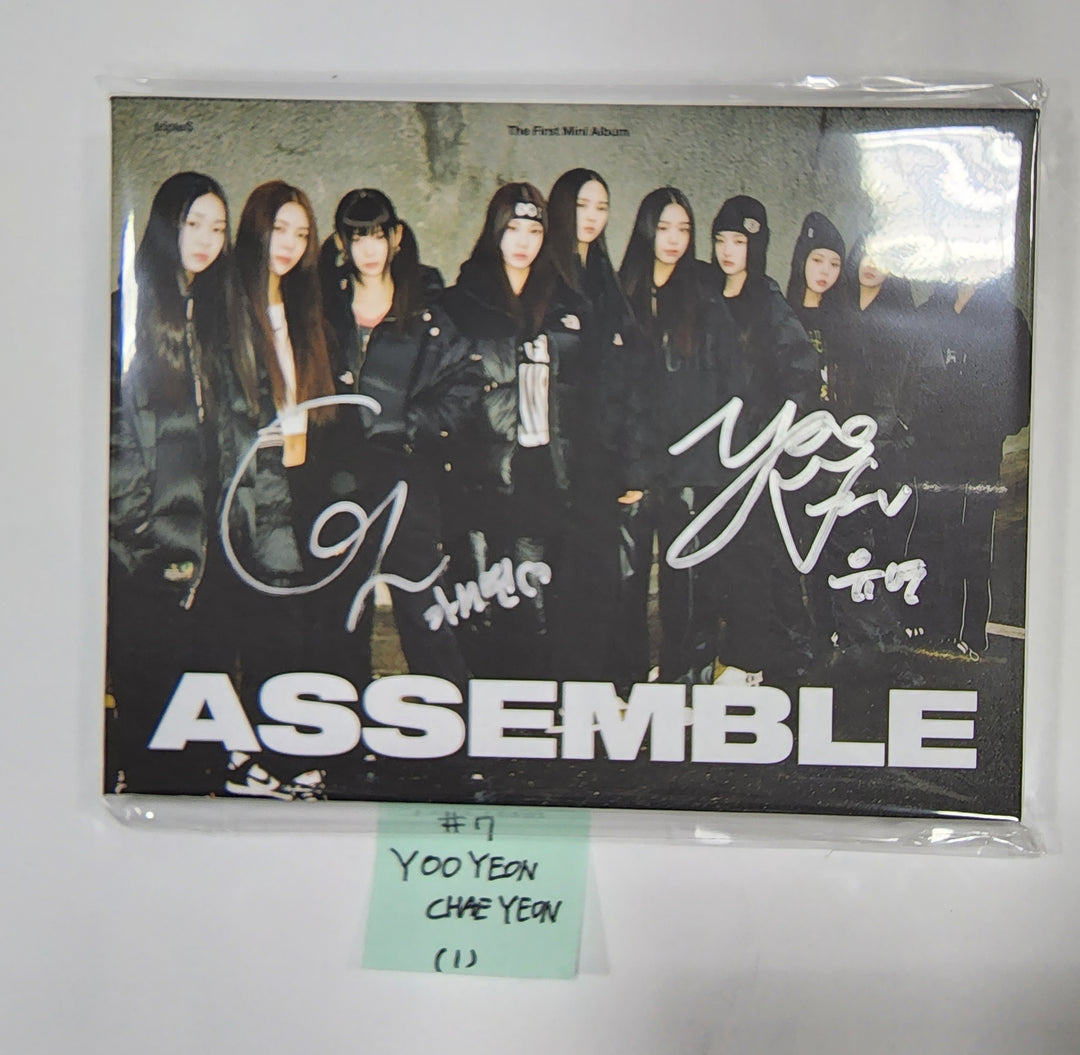 tripleS "ASSEMBLE" - Hello 82 Event Hand Autographed(Signed) Album - MUST READ !