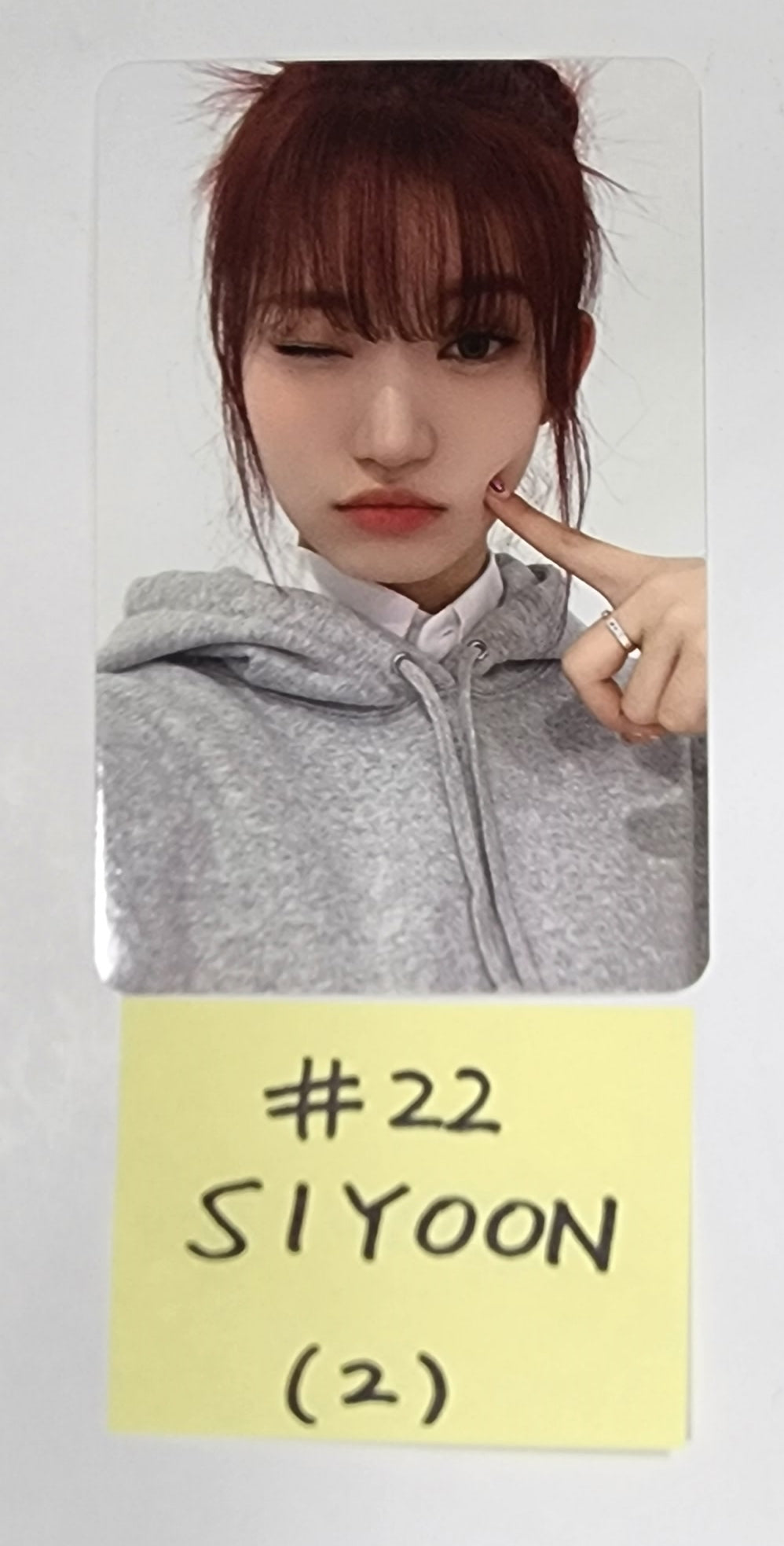 Billlie "the Billage of perception: chapter three" Mini 4th - Official Photocard (1) - HALLYUSUPERSTORE