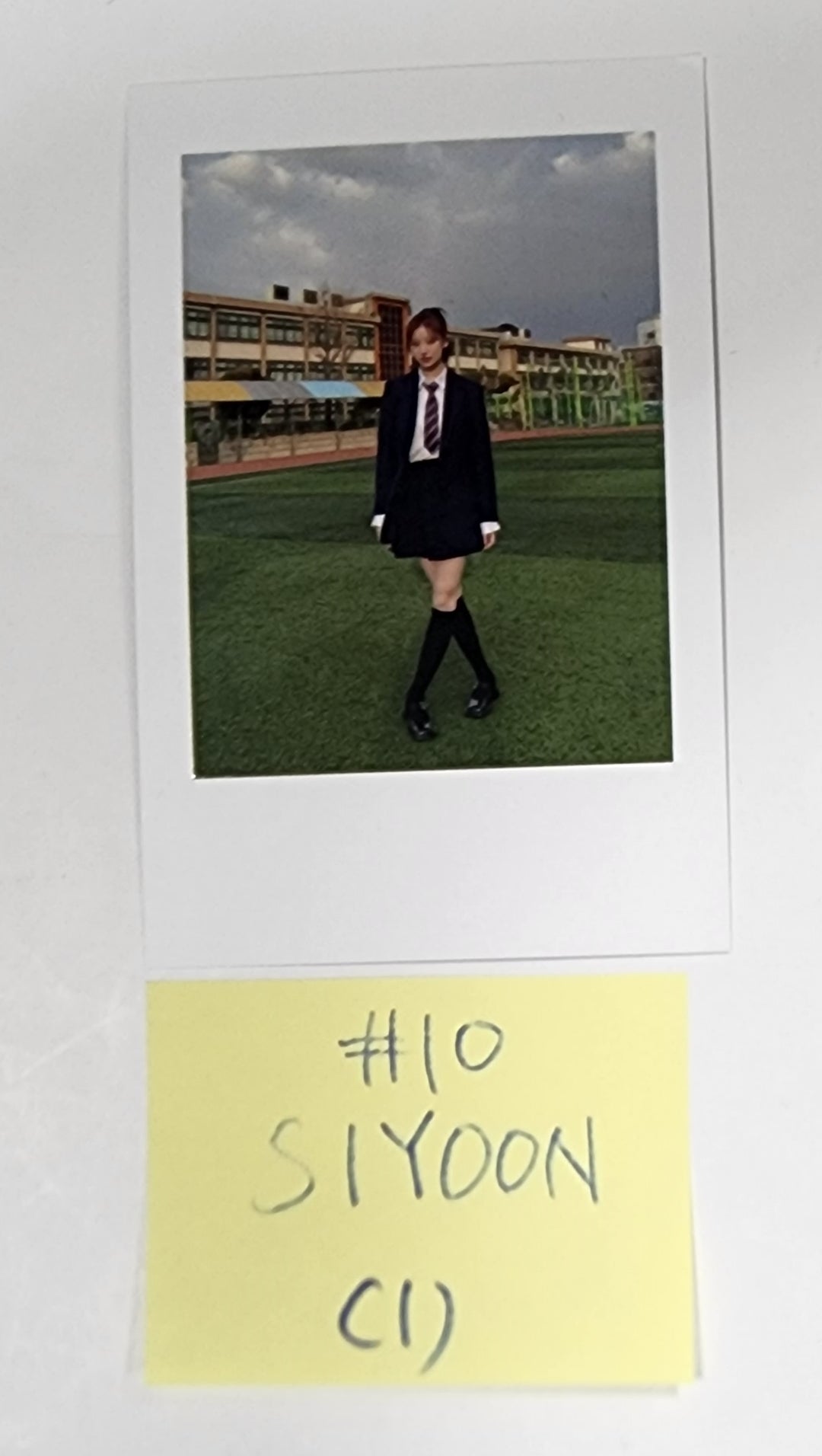 Billlie "the Billage of perception: chapter three" Mini 4th - Official Photocard (2)