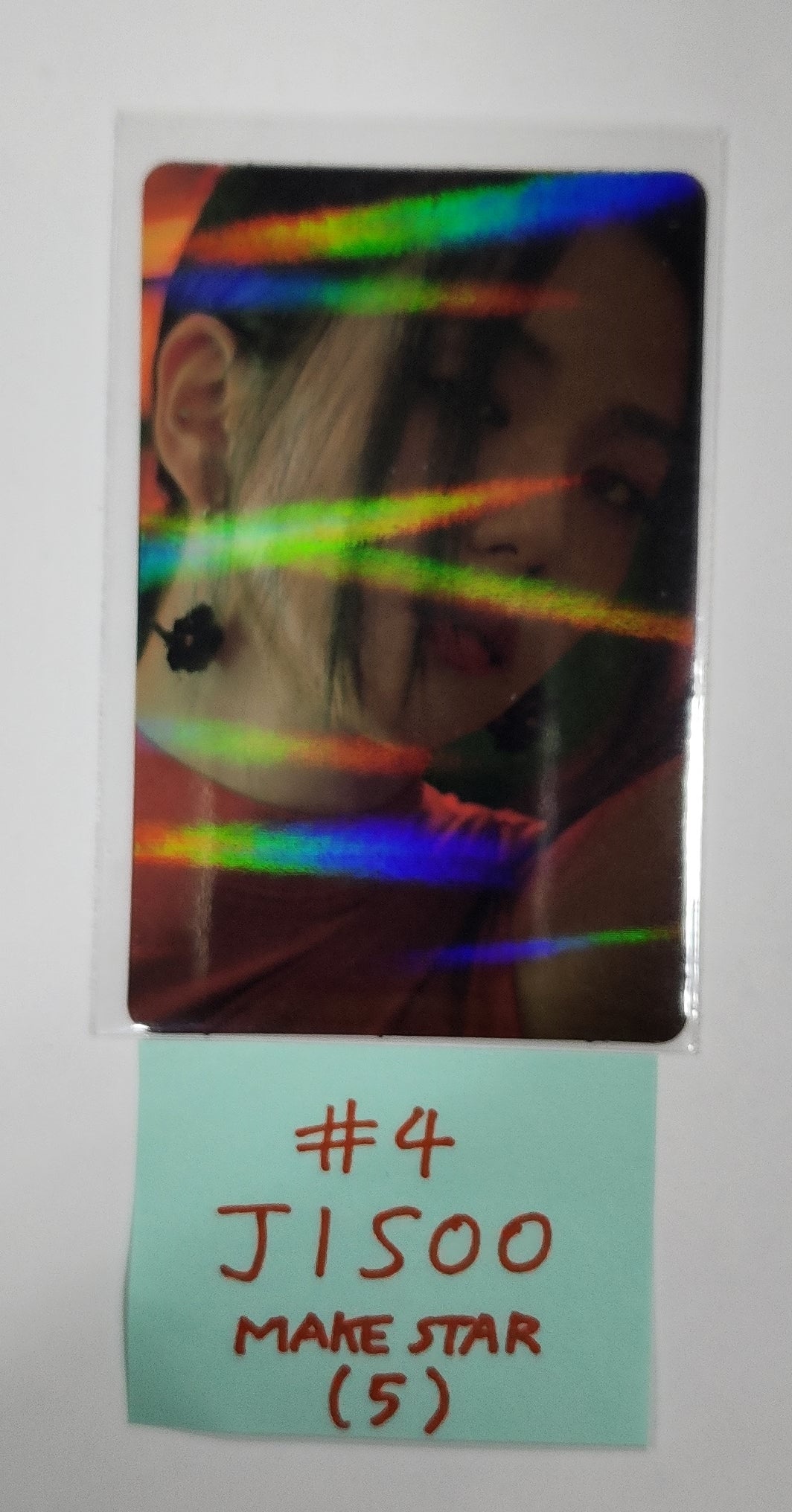 JISOO (Of Black Pink) "ME" 1st Single Album - Makestar Pre-Order Benefit Hologram Photocard