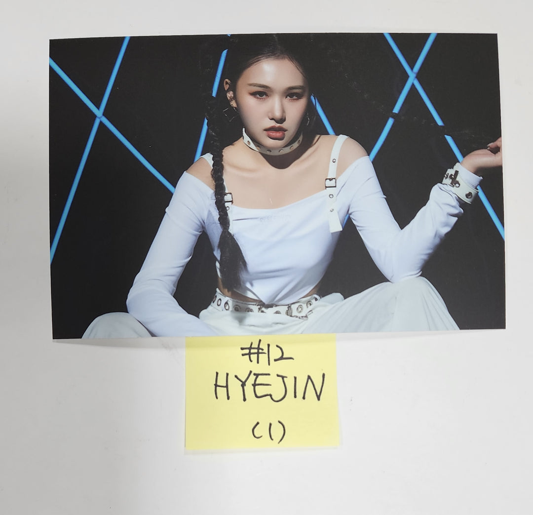 CRAXY "XX" - Official Photocard, Mini Poster