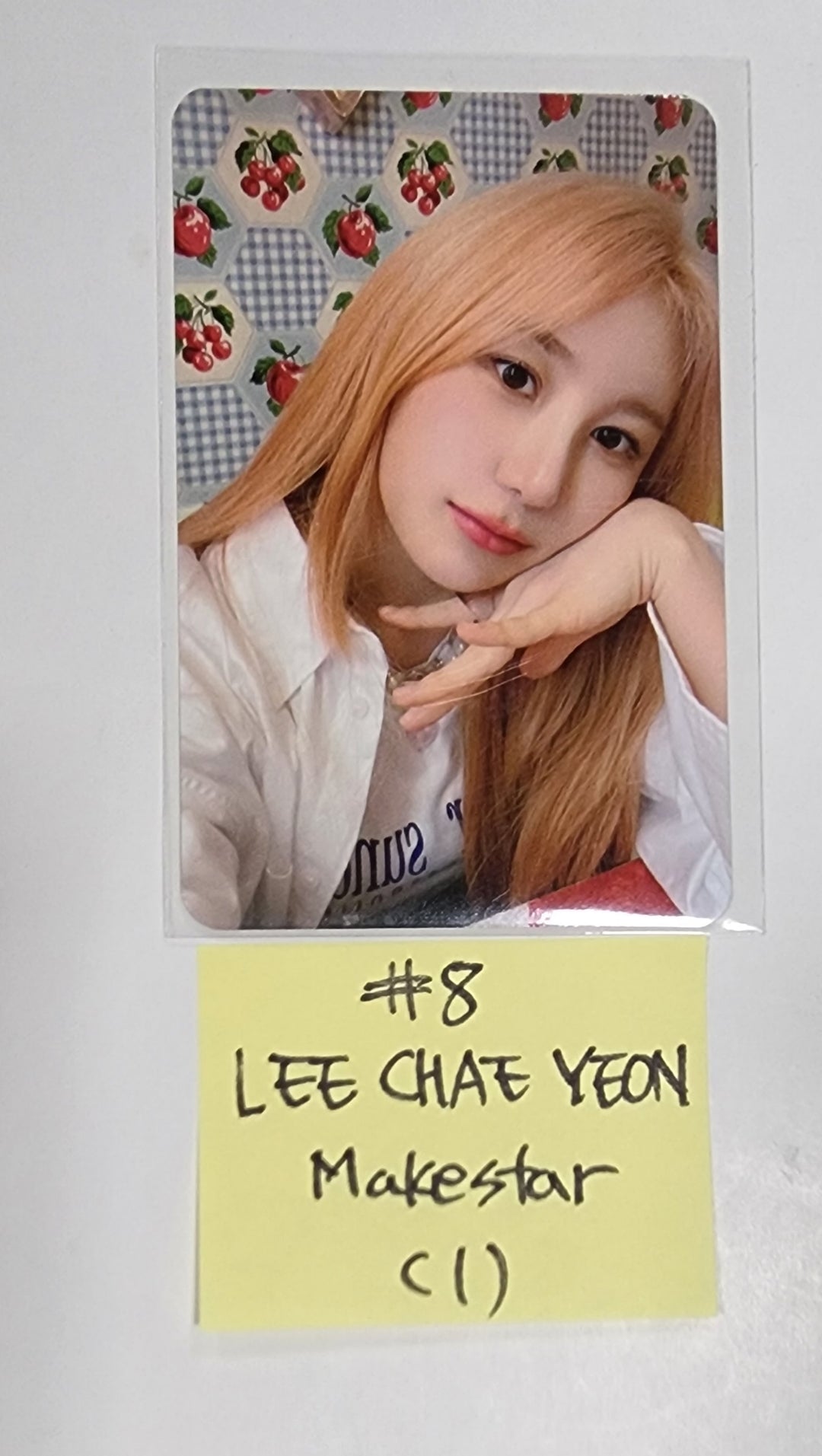 Lee Chae Yeon "Over The Moon" - [Ktwon4U, Makestar] Fansign Event Photocard