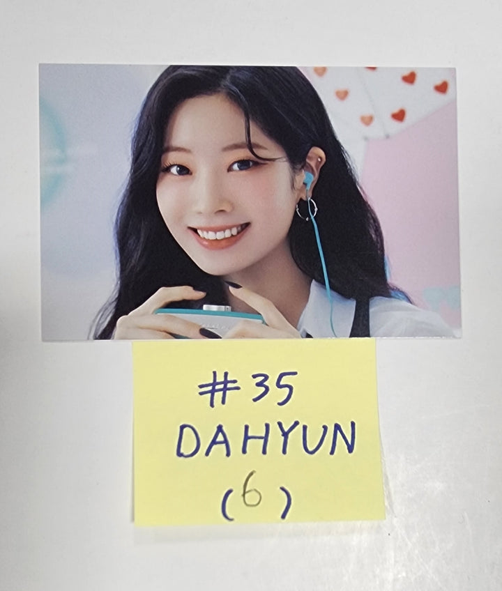 Twice 5th "World Tour Ready To Be" - Official Trading Photocard - HALLYUSUPERSTORE