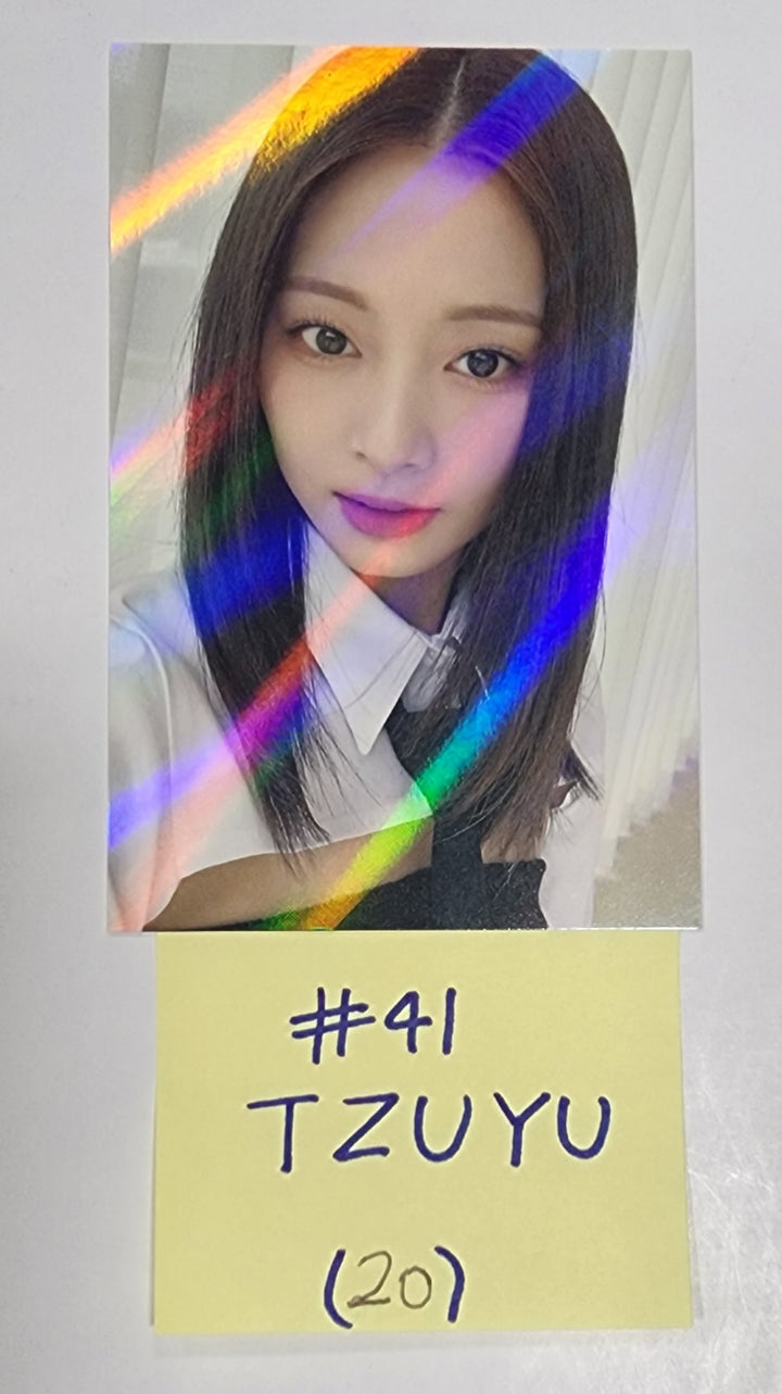 Twice 5th "World Tour Ready To Be" - Official Trading Photocard