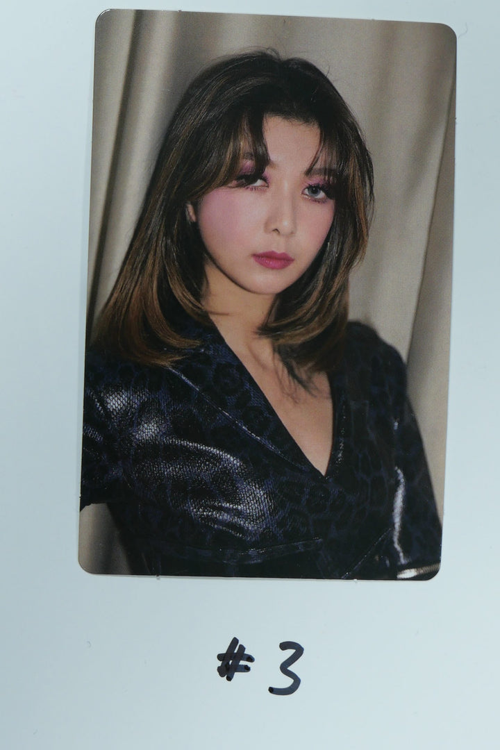 Dreamcatcher "Road To Utopia" - DAMI Official Photocard