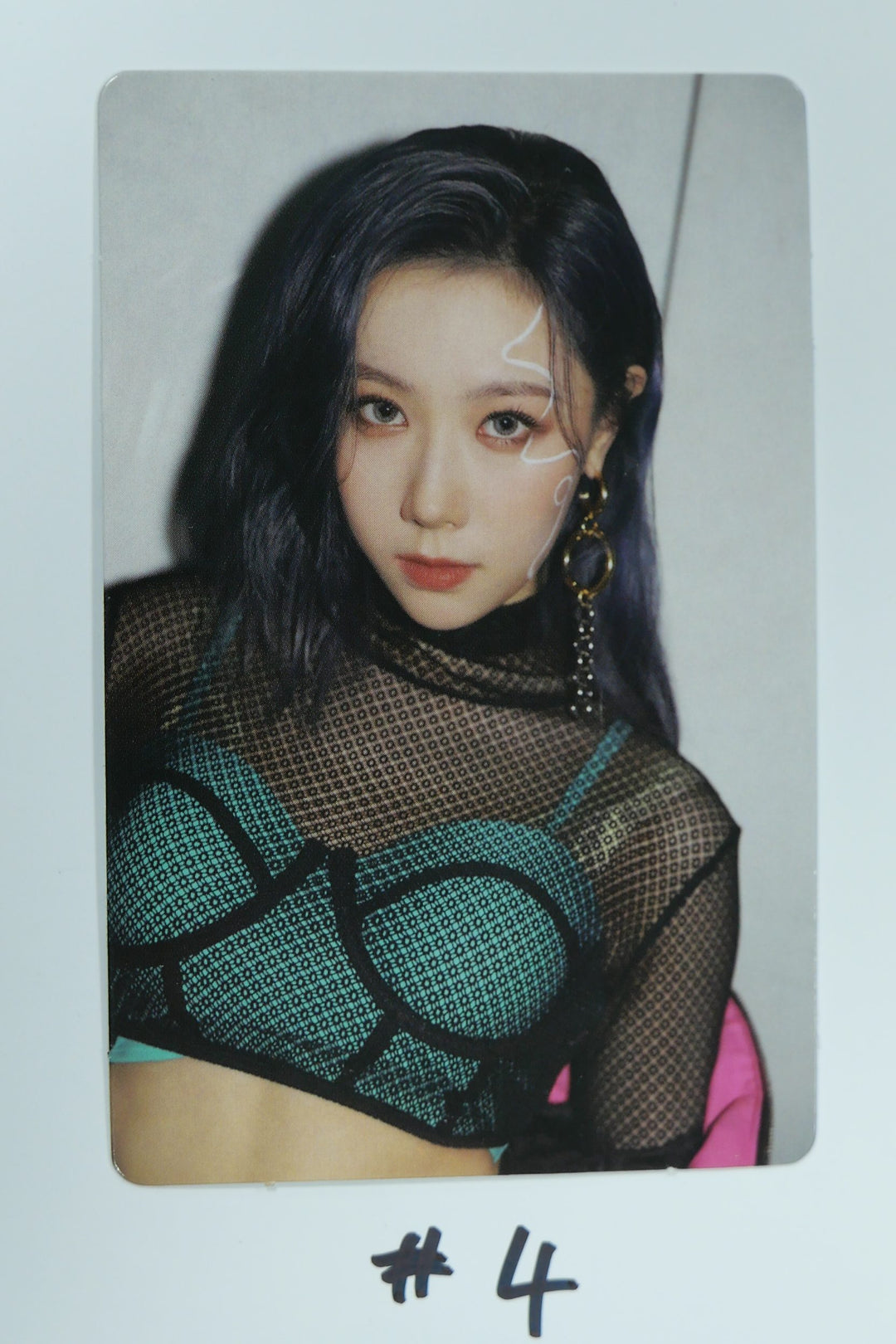 Dreamcatcher "Road To Utopia" - Handong Official Photocard