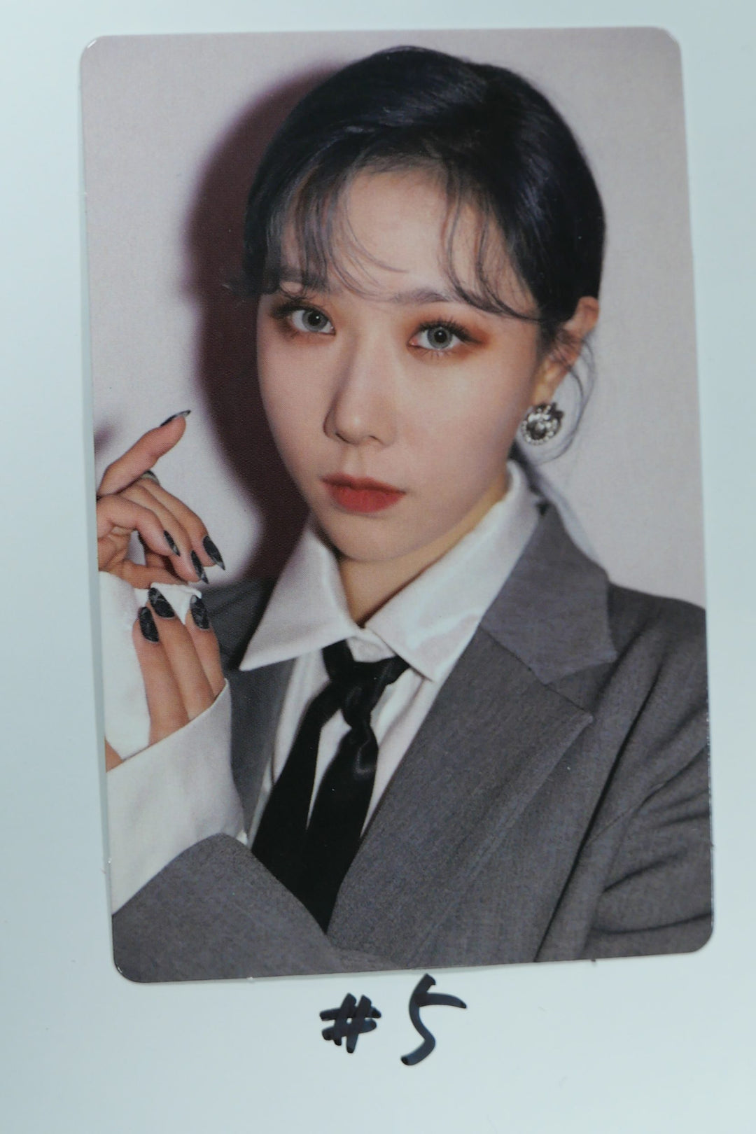 Dreamcatcher "Road To Utopia" - Handong Official Photocard