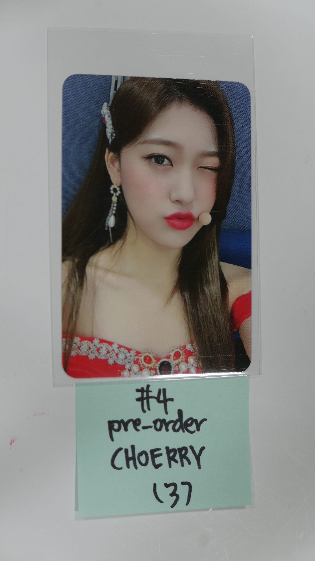 Loona 12:00 - Pre-order (MMT, WithD, Etc) benefit photocard - Choerry