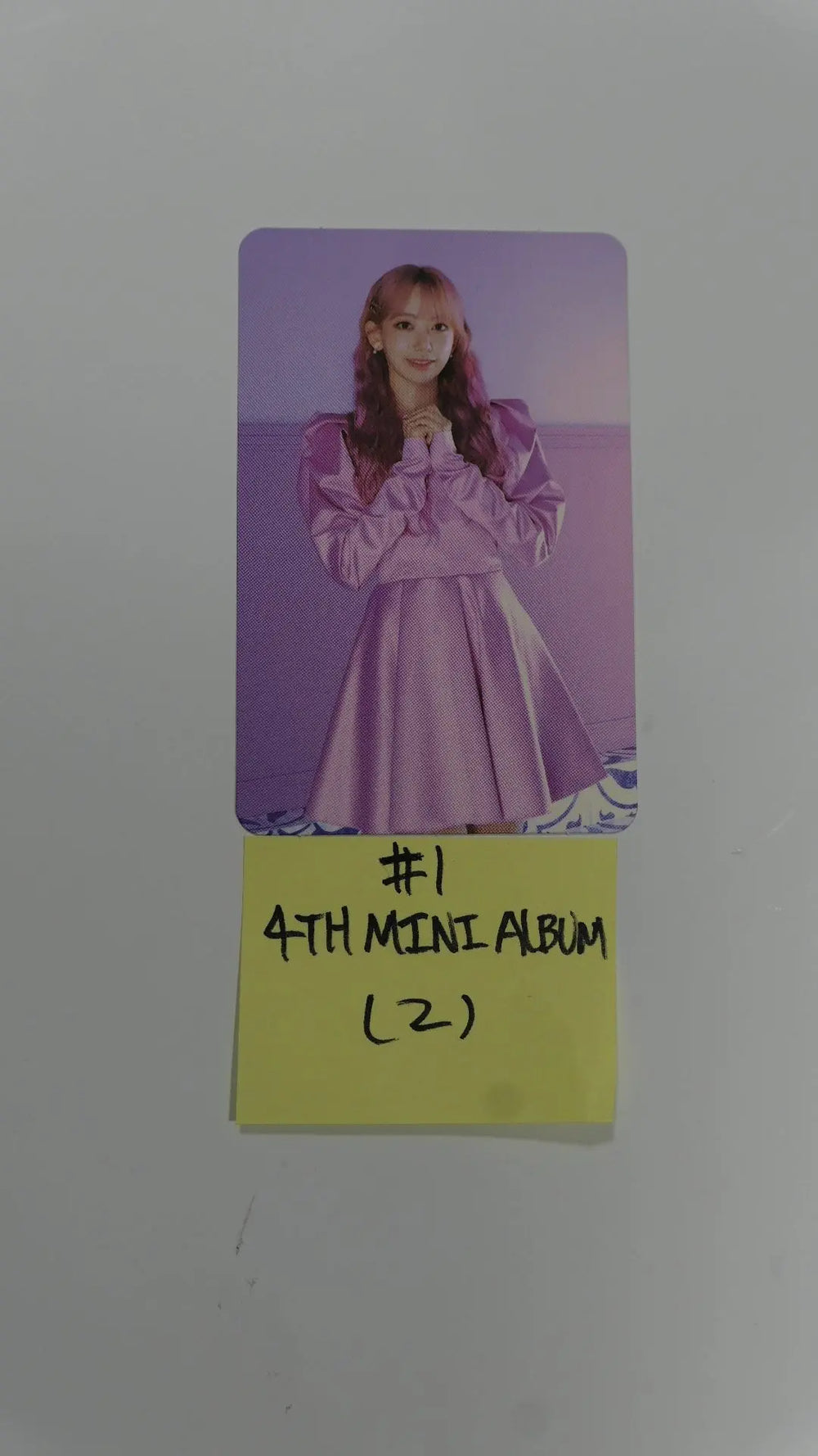 IZ*ONE IZONE 'One-reeler' / Act Ⅳ - Official Photocard - Miyawaki Sakura - HALLYUSUPERSTORE