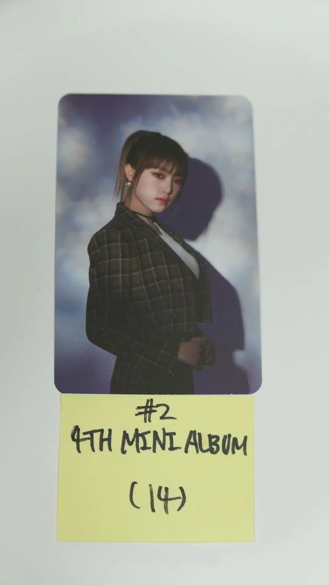 IZ*ONE IZONE 'One-reeler' / Act Ⅳ - Official Photocard