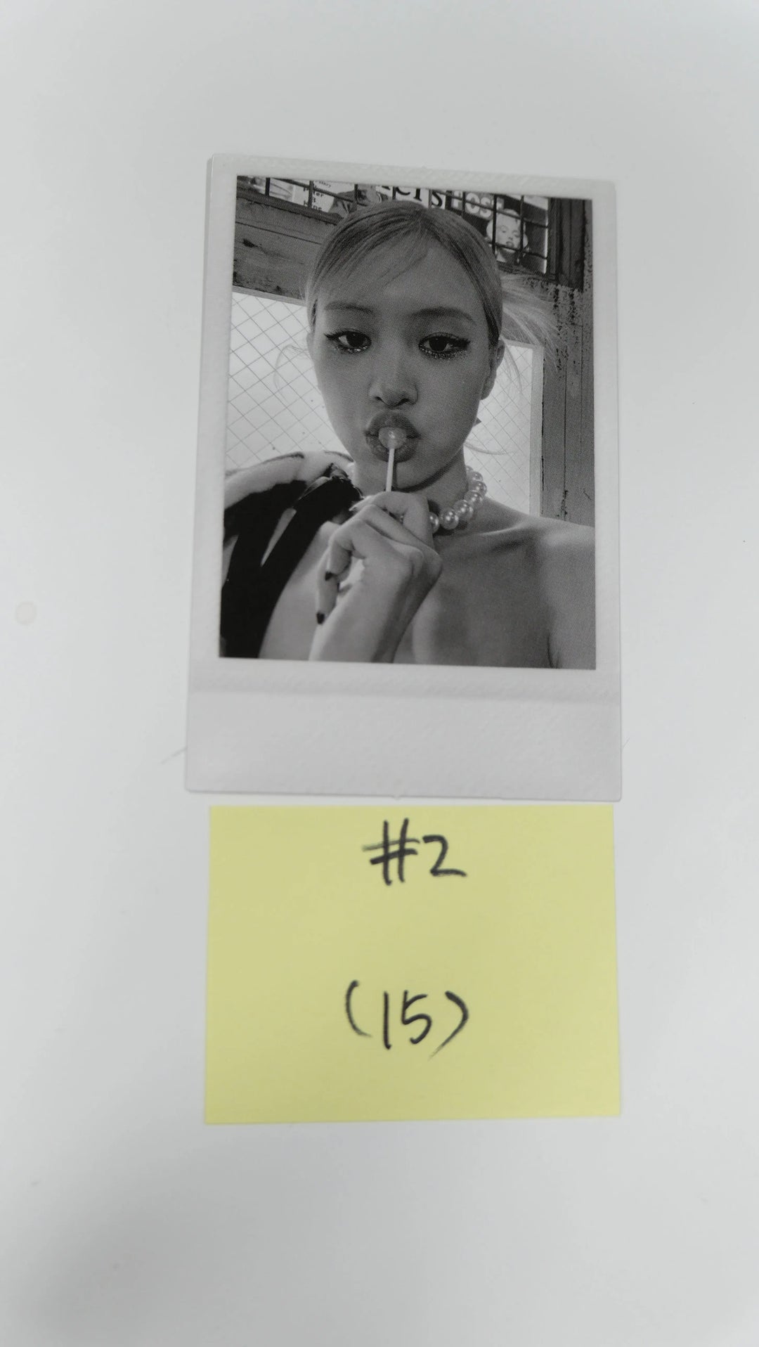 Rose (of Blackpink) -R- Official Photocard – HALLYUSUPERSTORE