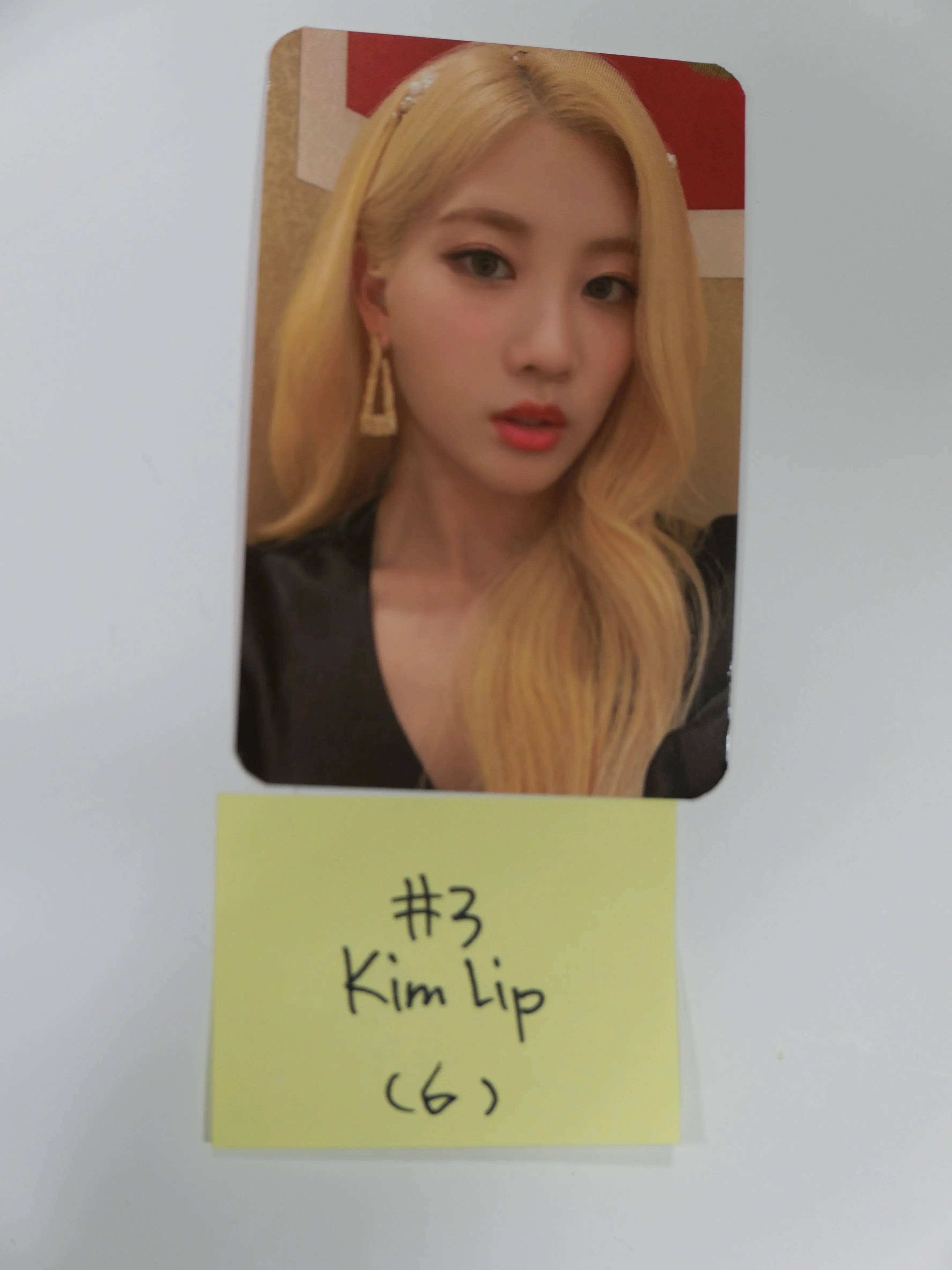 Loona 12:00 - Official Photocard - KimLip - HALLYUSUPERSTORE