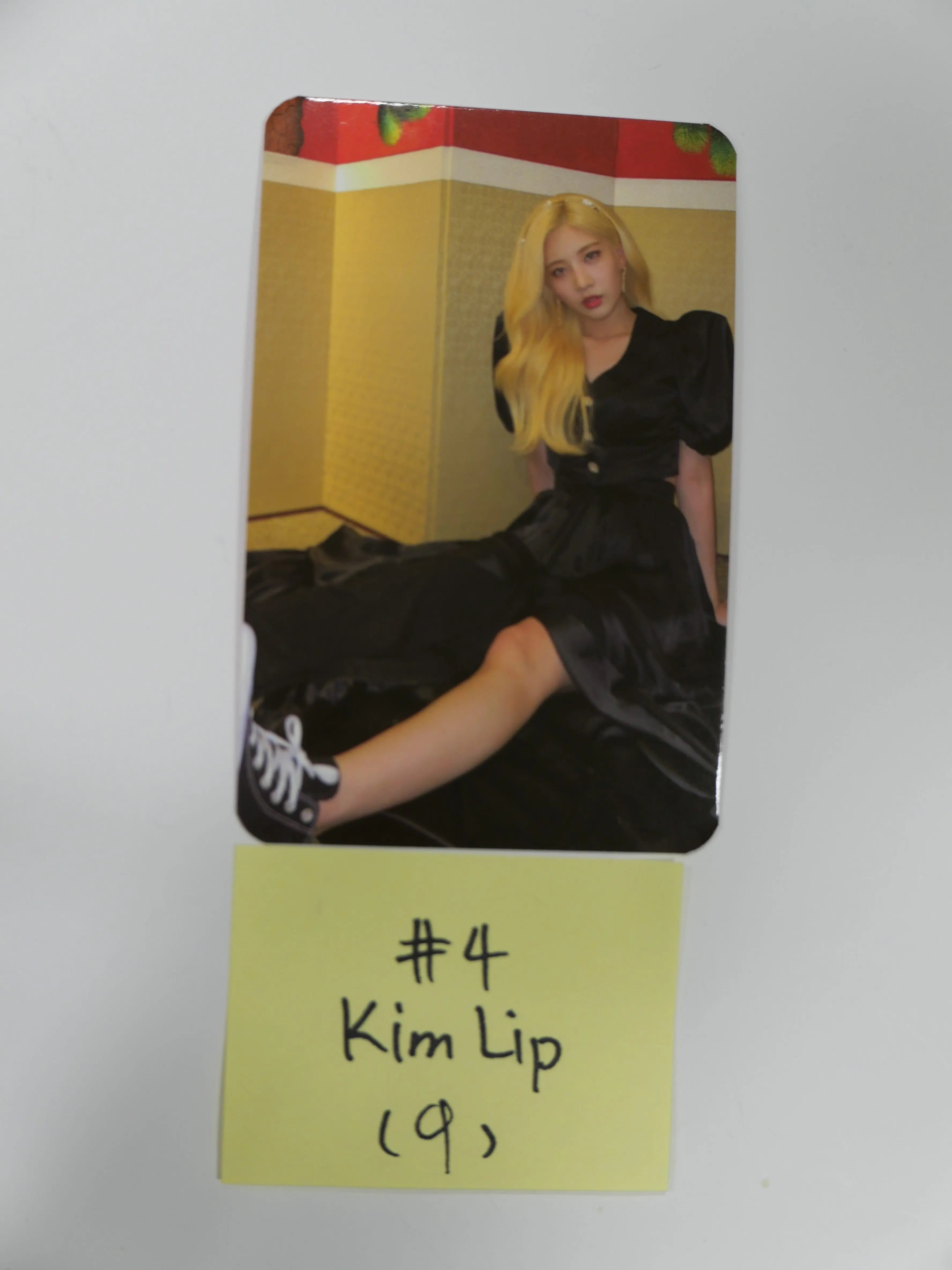 Loona 12:00 - Official Photocard - KimLip