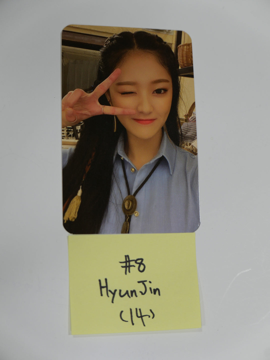 Loona 12:00 - Official Photocard - HyunJin