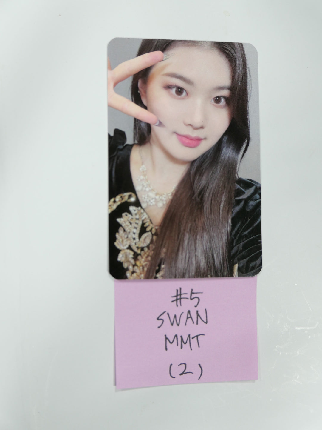 Purple Kiss  - MMT Fansign Event Photocard ver.2