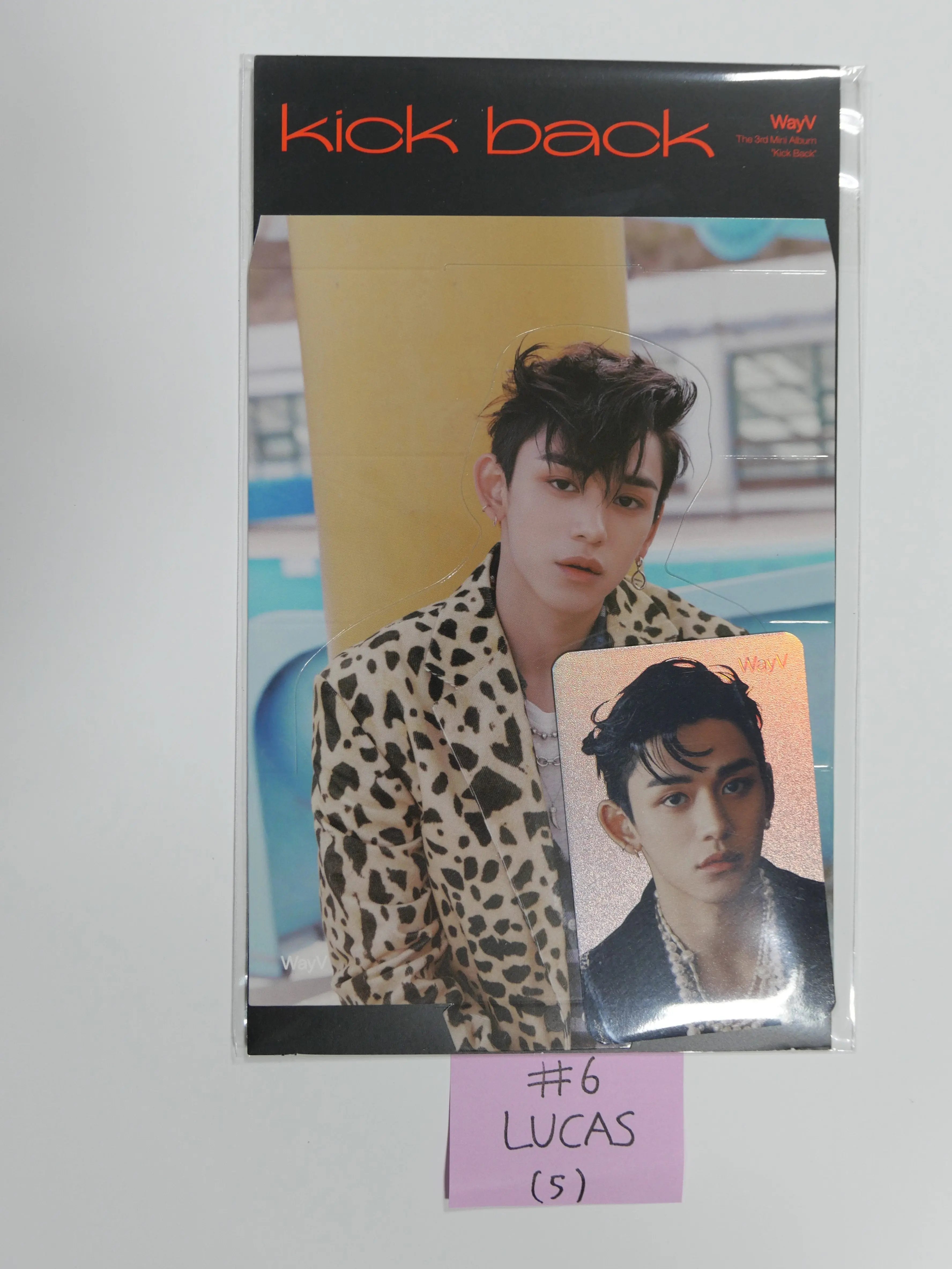 WayV 威神v - KICK BACK OFFICIAL MD HOLOGRAM PHOTO CARD SET