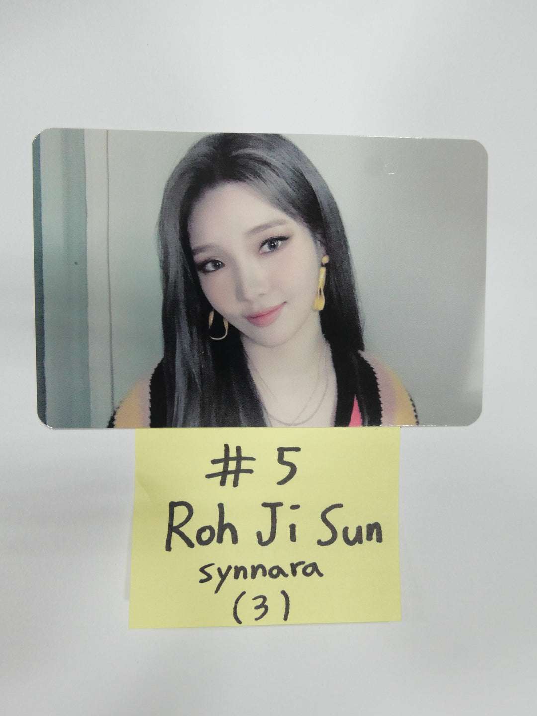 Fromis_9 "9 Way Ticket" - Synnara Pre-order Benefit Photocard (updated 5-20)