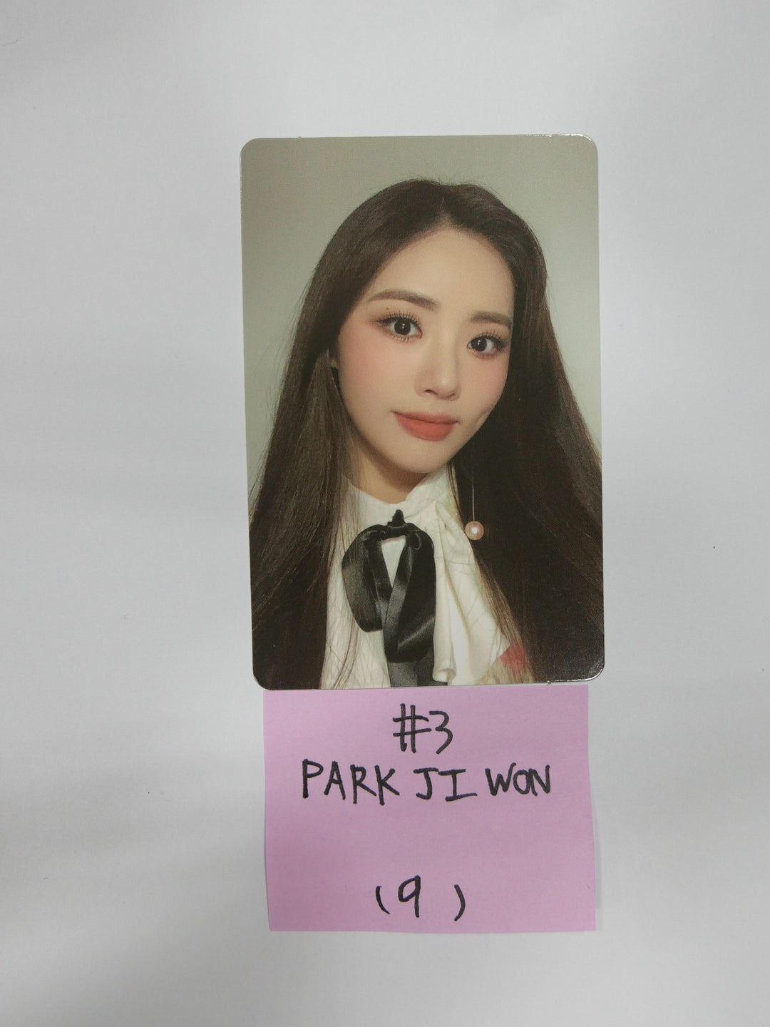 Fromis_9 "9 Way Ticket" - Official Photocard