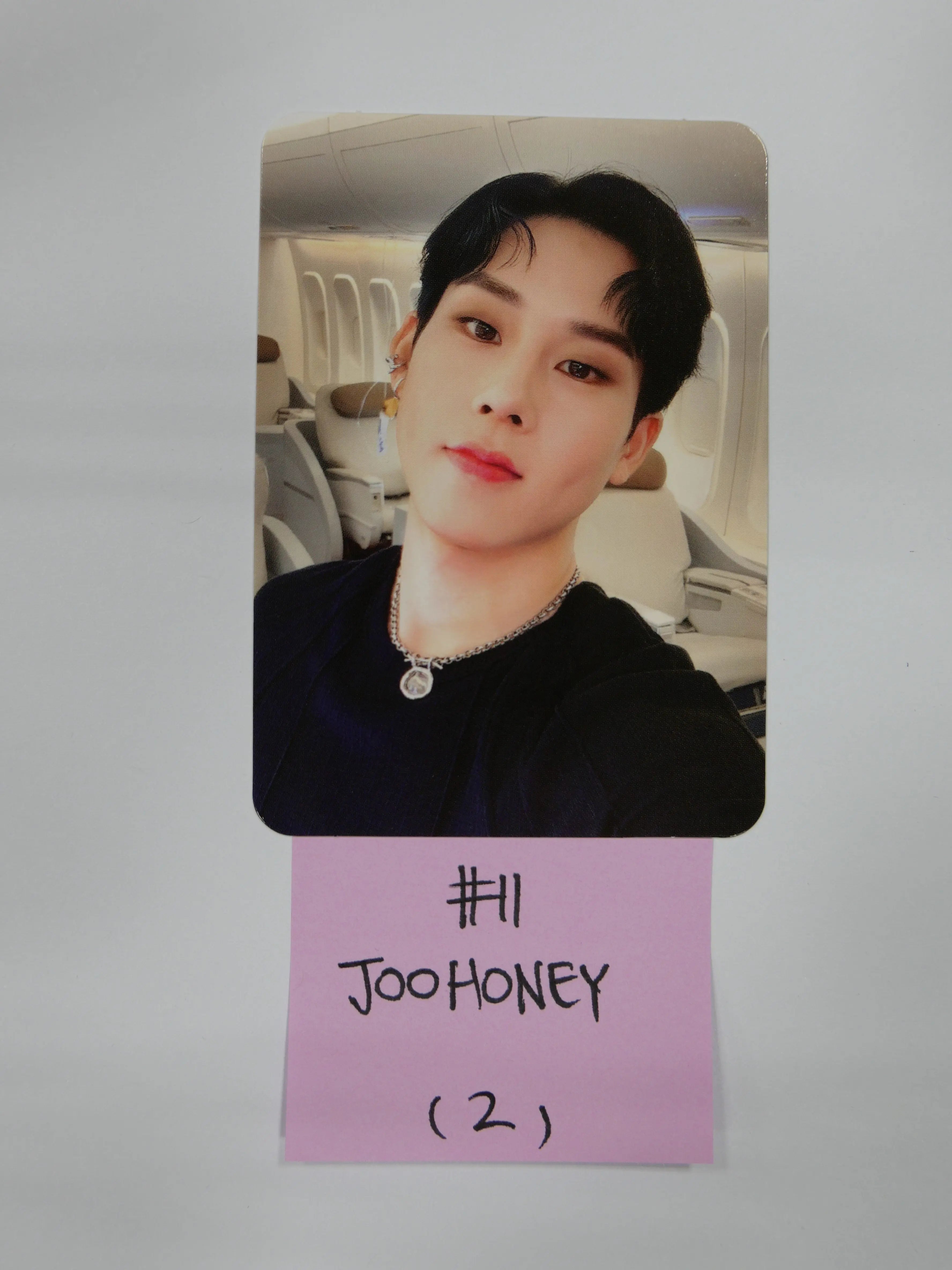 Monsta X 'One Of A Kind' - Official Photocard - HALLYUSUPERSTORE