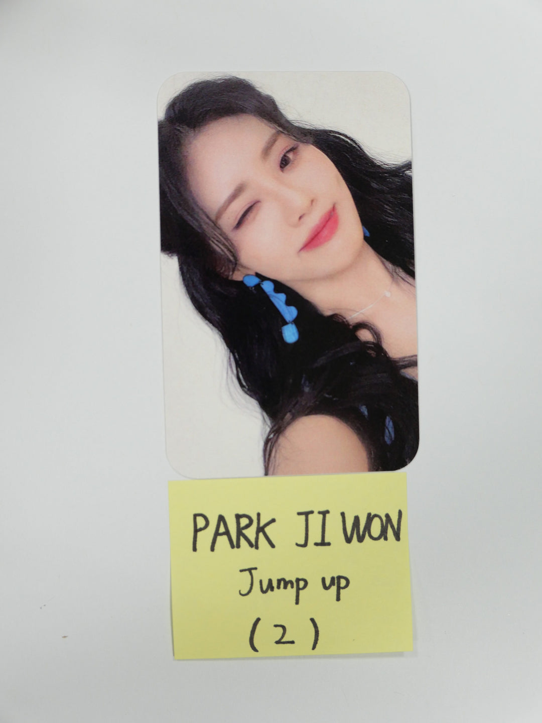 Fromis_9 "9 Way Ticket" - Jump Up Fan Sign Event Photocard
