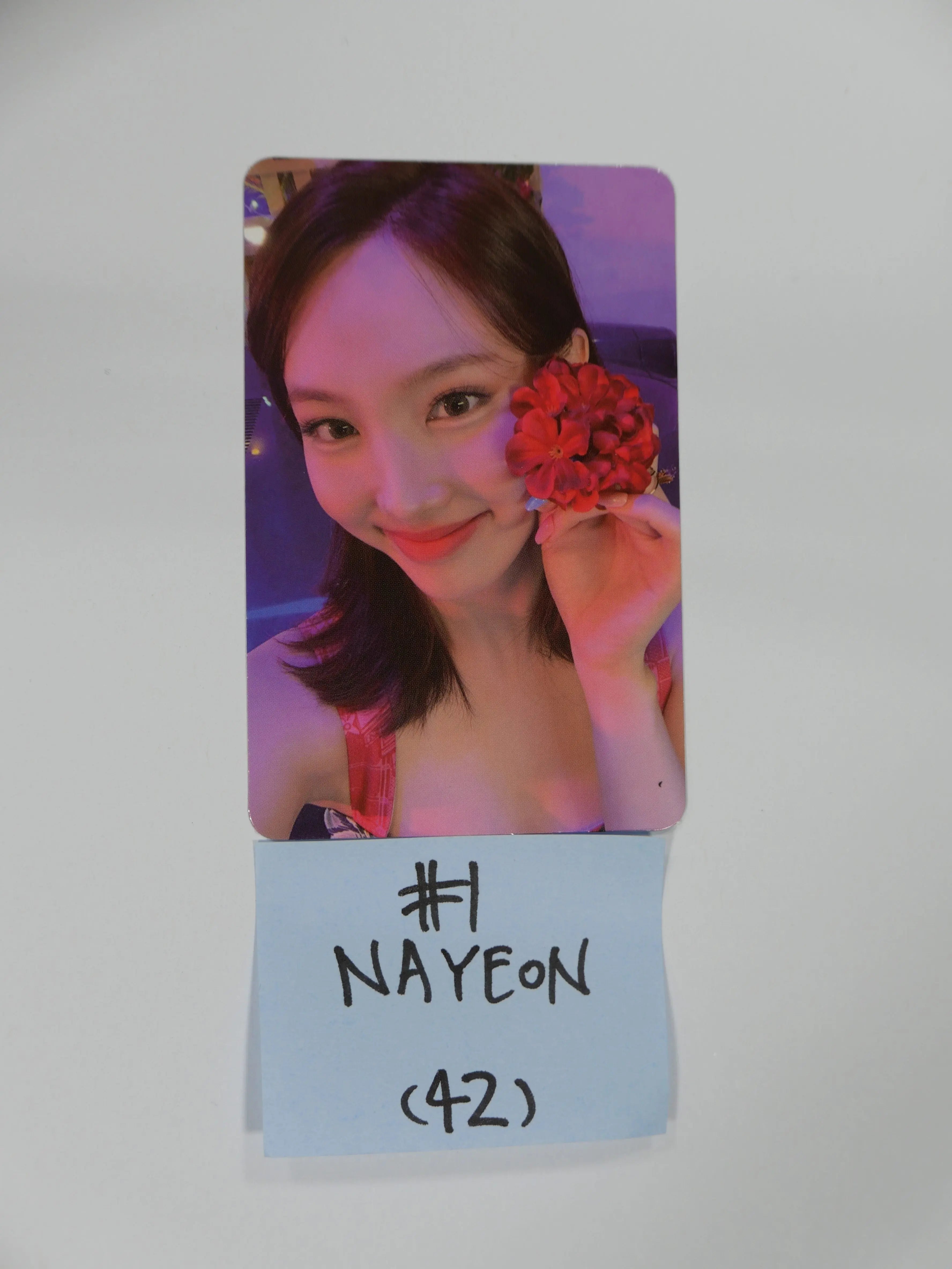 Twice 'Taste Of Love' - Official Photocard [ NAYEON & JEONGYEON