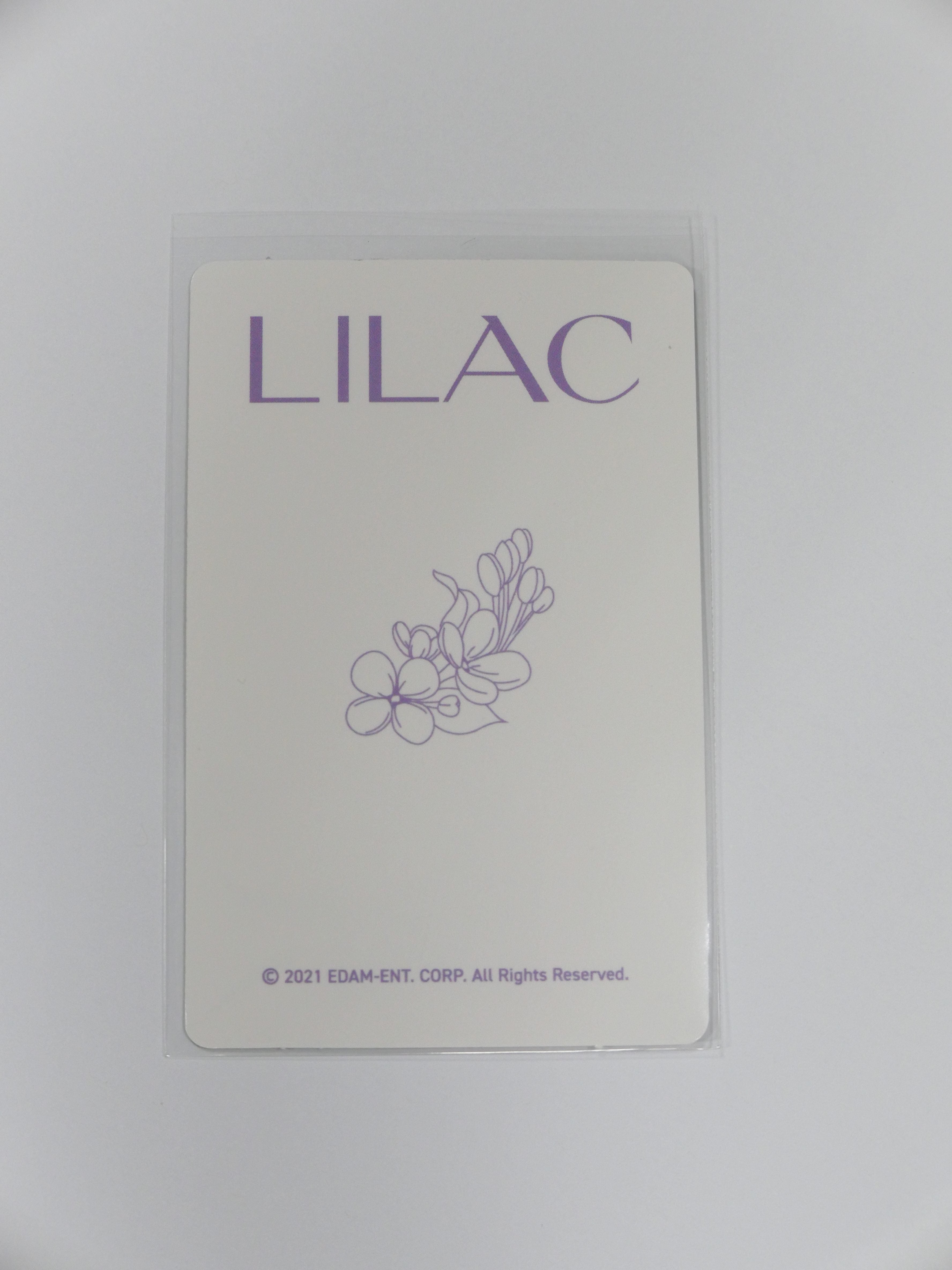 IU 'LILAC' - 写真集予約特典フォトカード – HALLYUSUPERSTORE