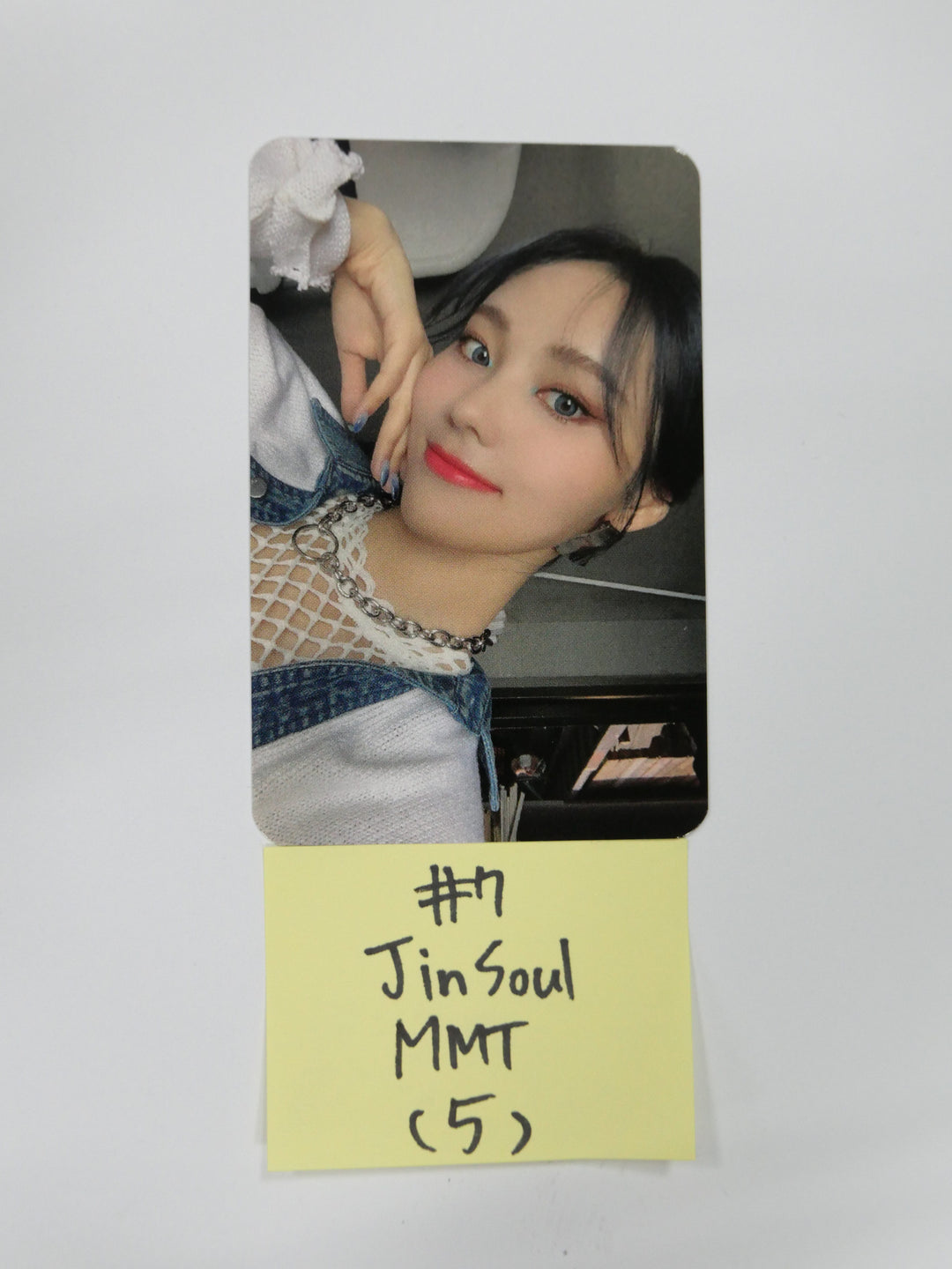 Loona '&' - MMT Fan Sign Event Photocard