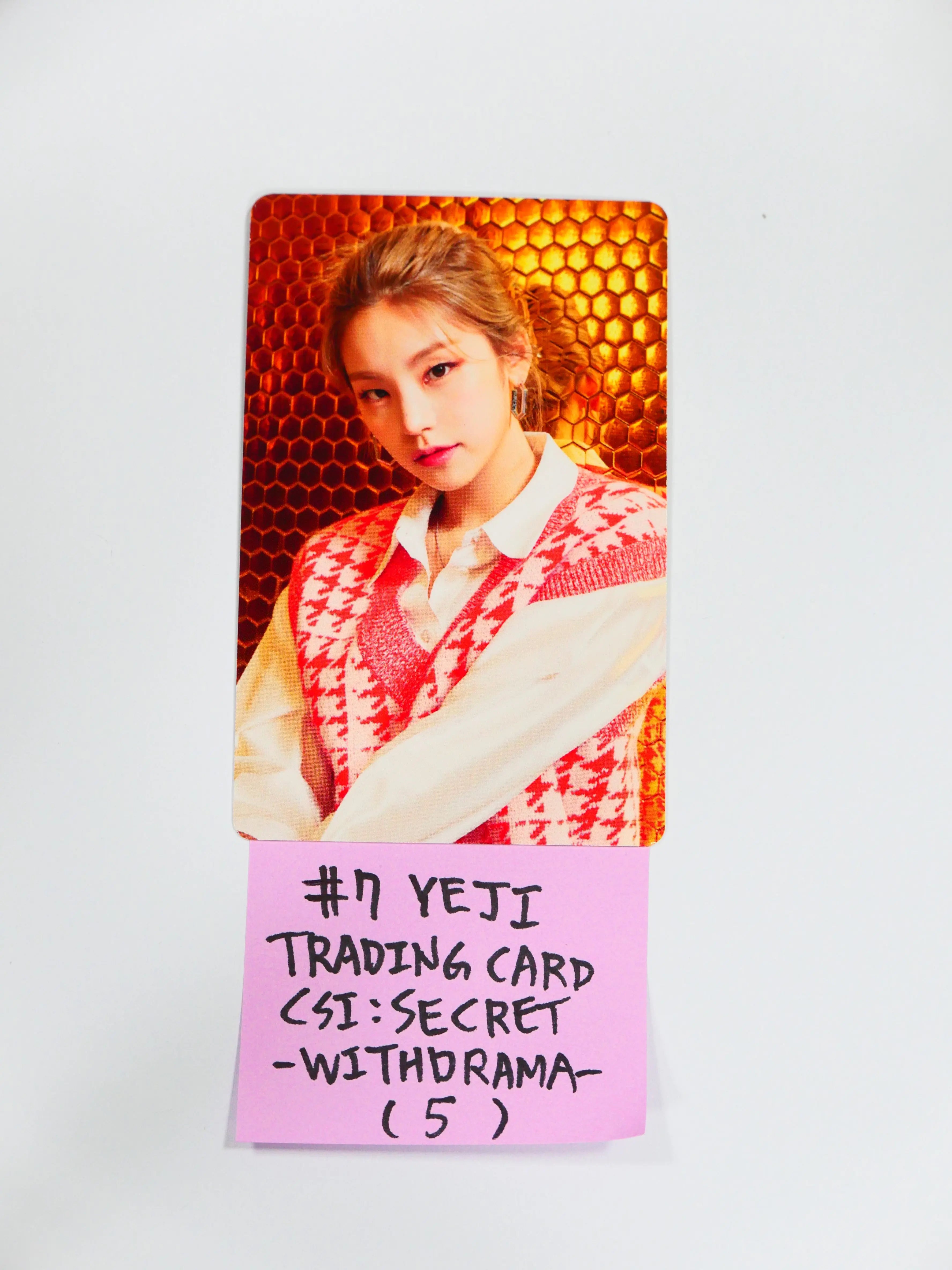 Itzy 'CSI Code Name Secret' - Trading Card Photocard (1