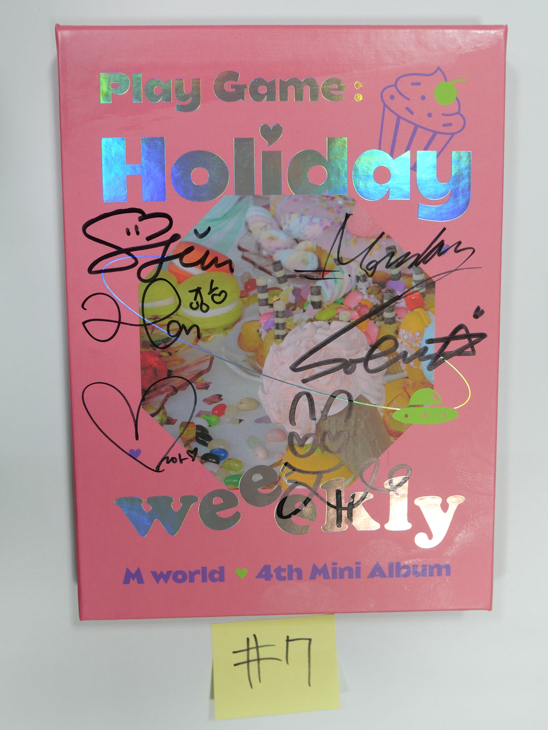 Weeekly "Play Game : Holiday Party" 4th Mini - Autographed Promo Album (Updated 8/12)