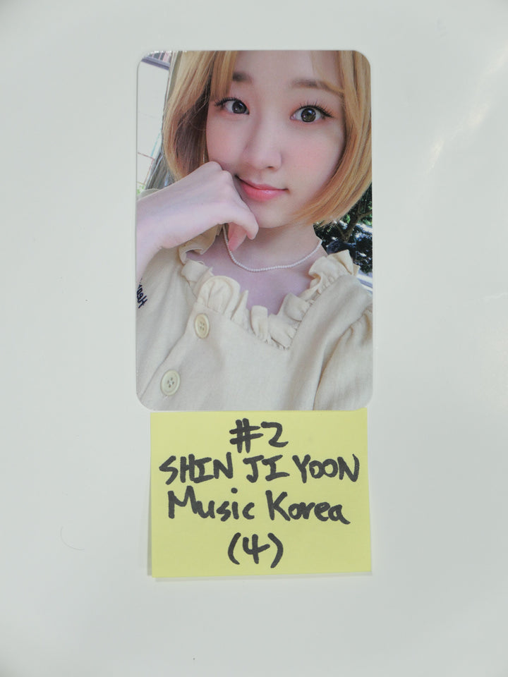 Weeekly - Play Game: Holiday - Musickorea Fan Sign Event Photocard