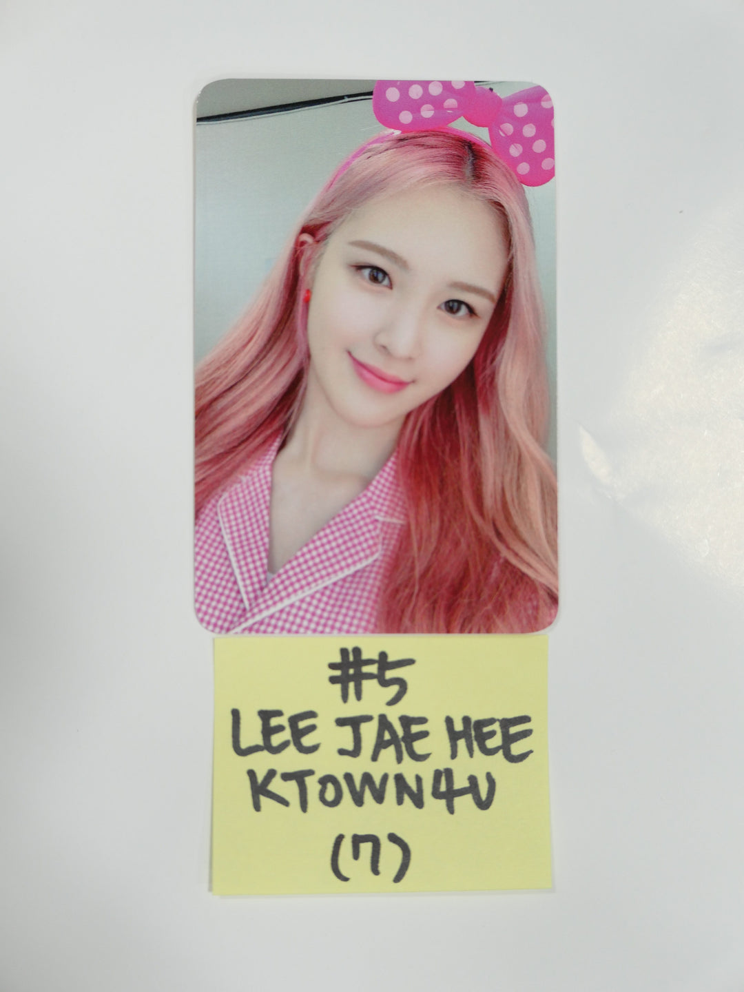 Weeekly - Play Game: Holiday -Ktown4U Fan Sign Event Photocard Ver. 2