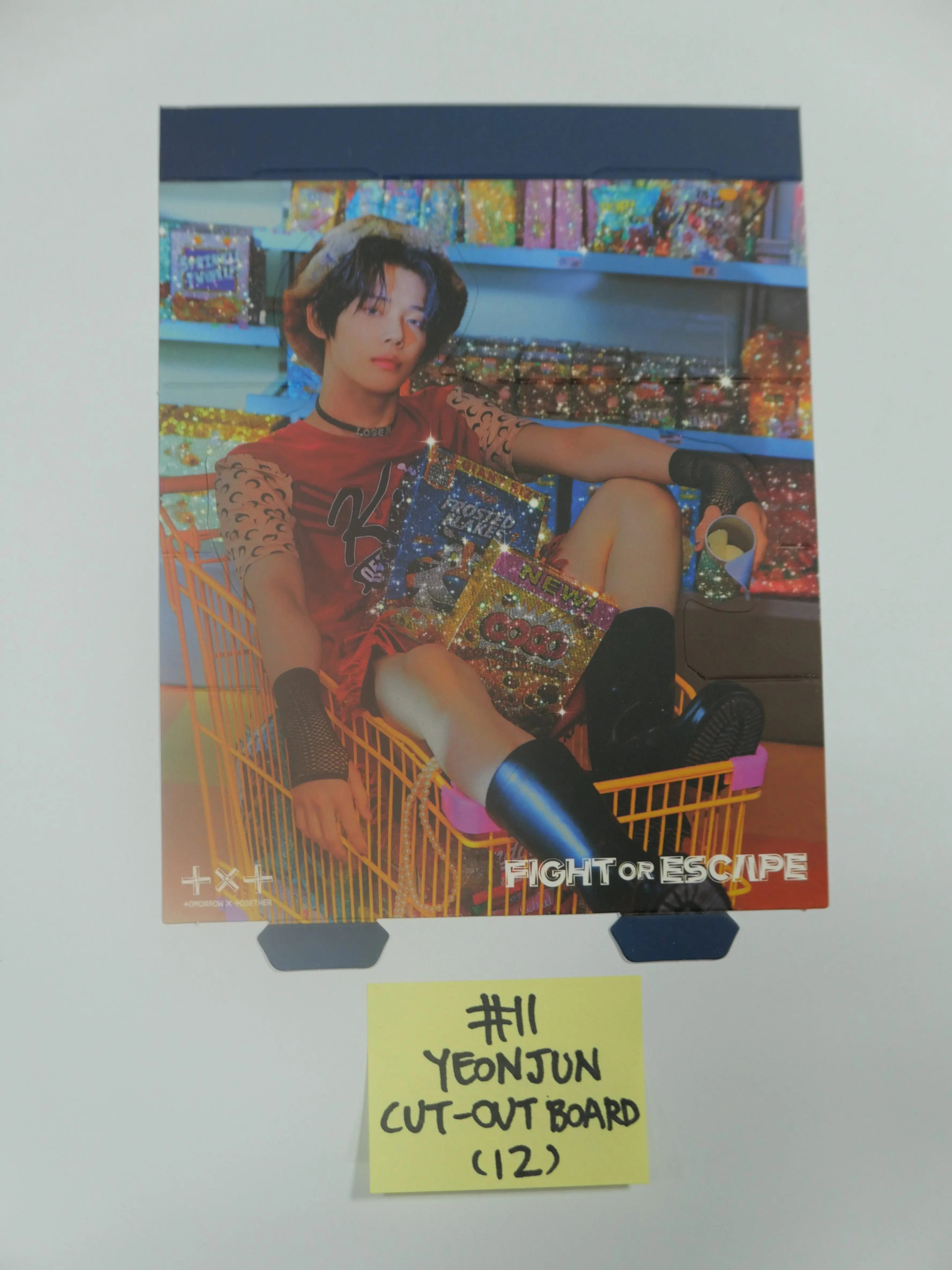 TOMORROW X TOGETHER - TXT FIGHT OR ESCAPE ヨンジュン ポスカ