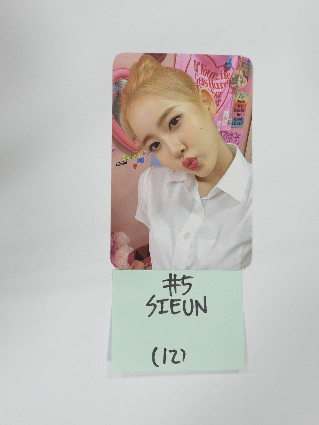 StayC 'STEREOTYPE' - Official Photocard [Sumin,Sieun,Isa]