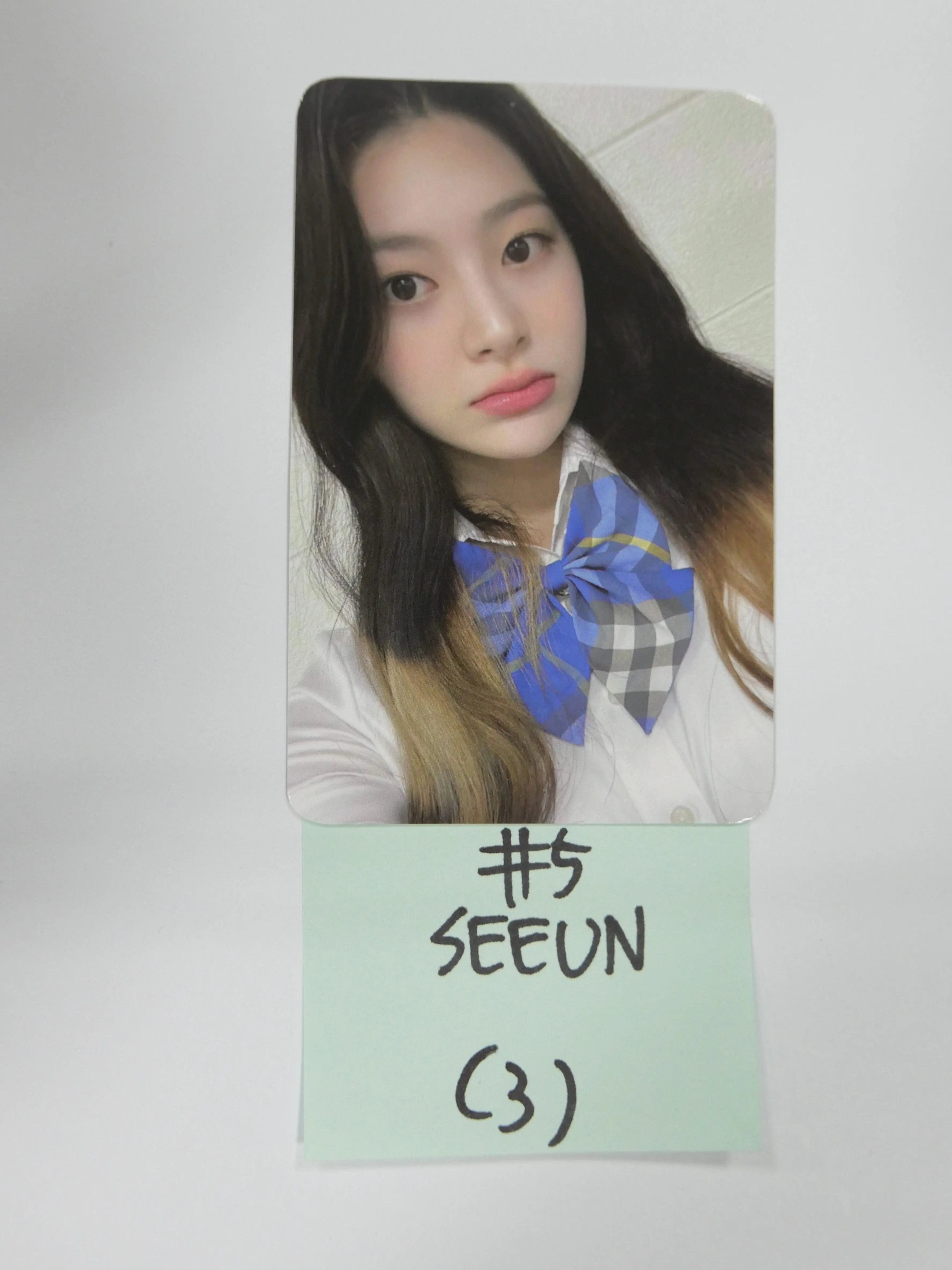 StayC 'STEREOTYPE' - Official Photocard [Seeun,Yoon,J