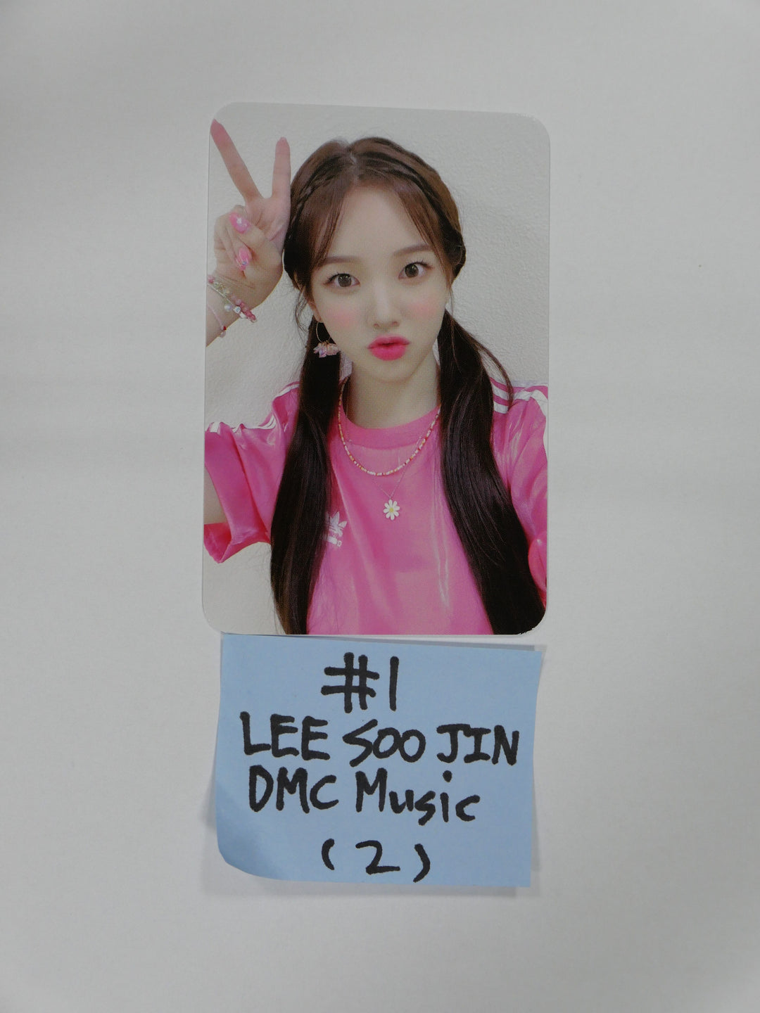 Weeekly "Play Game: Holiday" - DMC Fan Sign Event Photocard Round 2