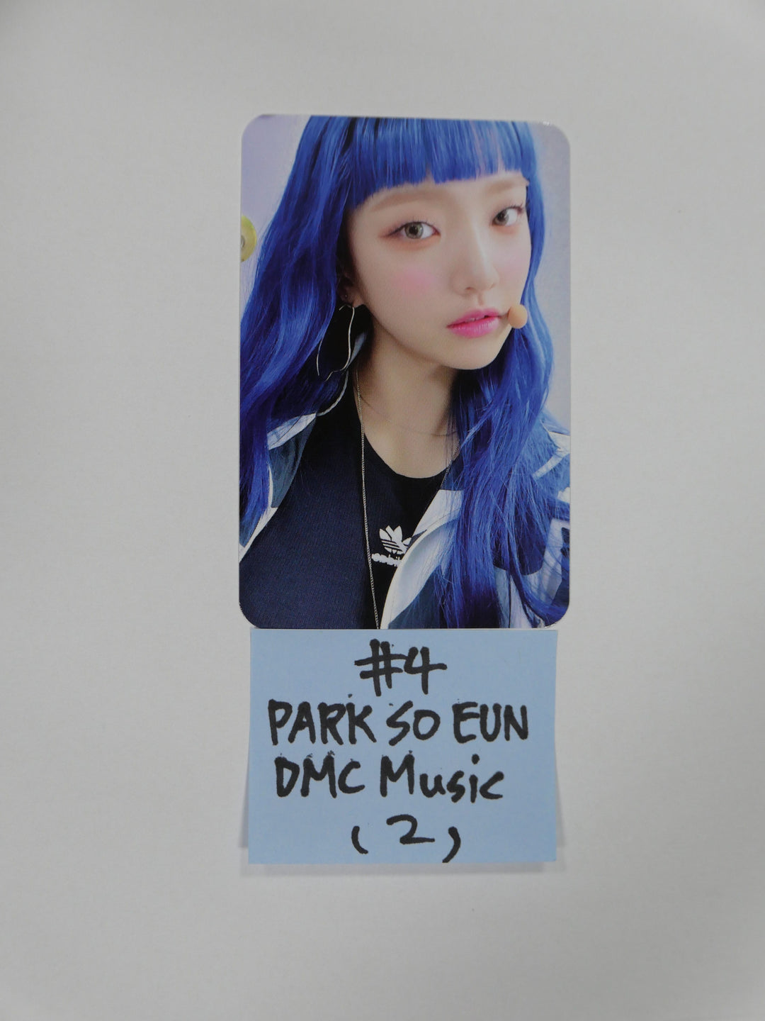 Weeekly "Play Game: Holiday" - DMC Fan Sign Event Photocard Round 2