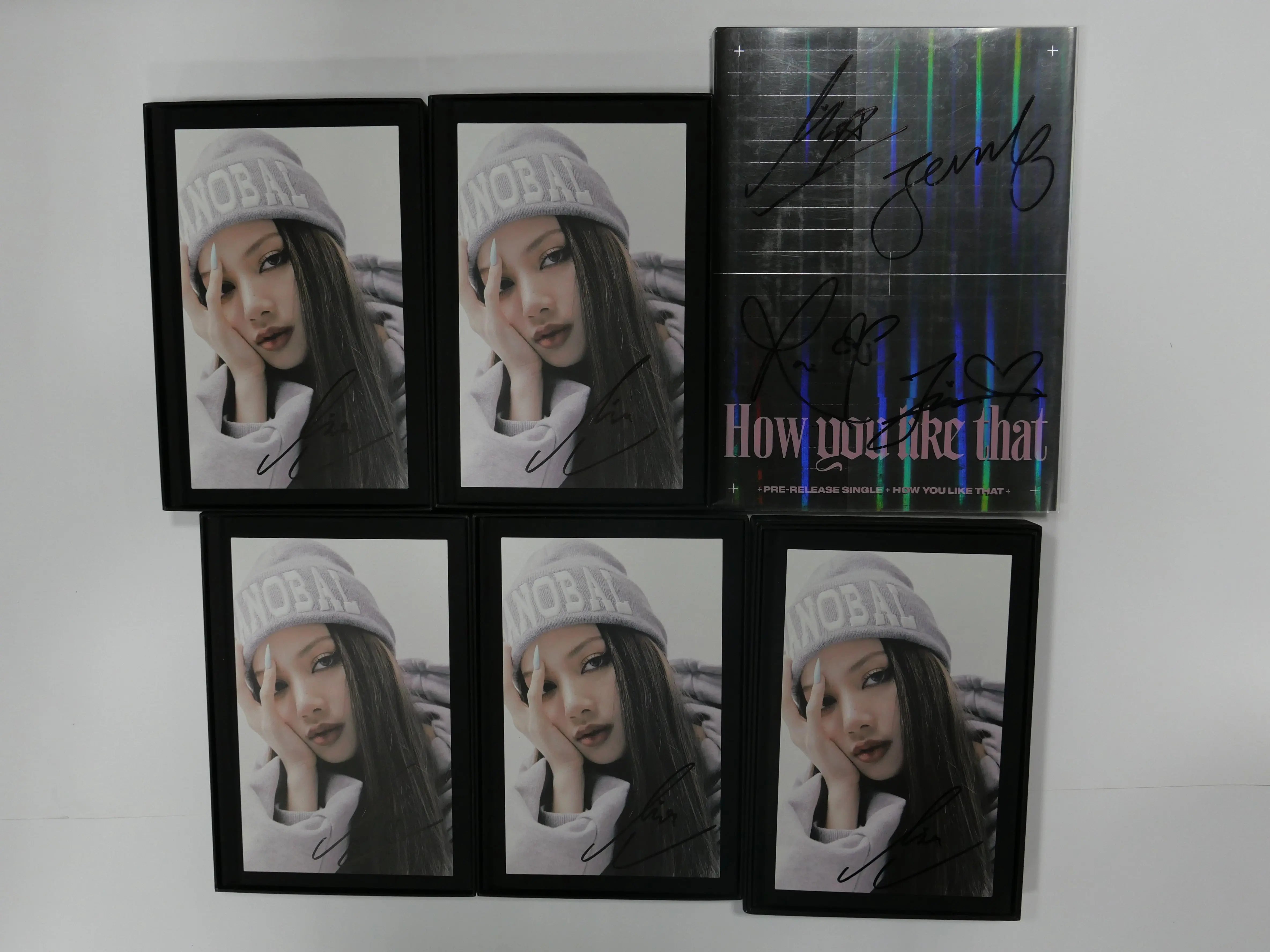 LISA リサ LALISA BLACKPINK 0327 直筆サイン入り BLACKPINK LISA Autographed 0327 VOL.1 Photobook K-POP COLLECTION